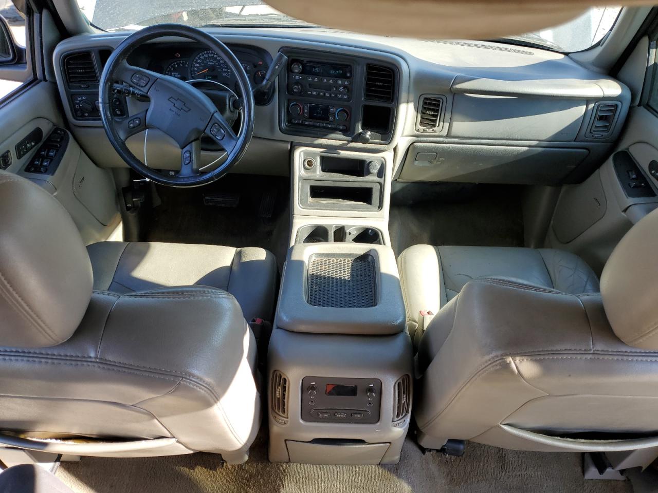 2004 Chevrolet Silverado - Image 8