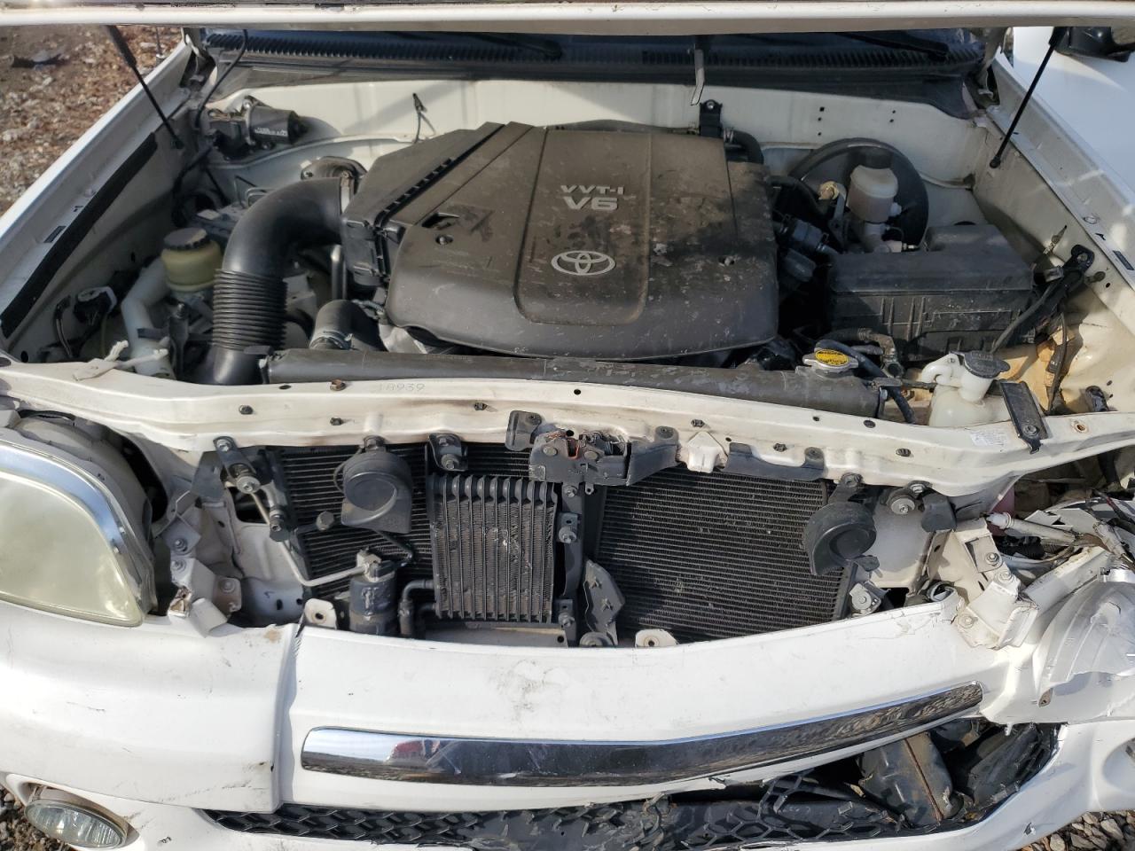 2006 Toyota Tundra - Image 11