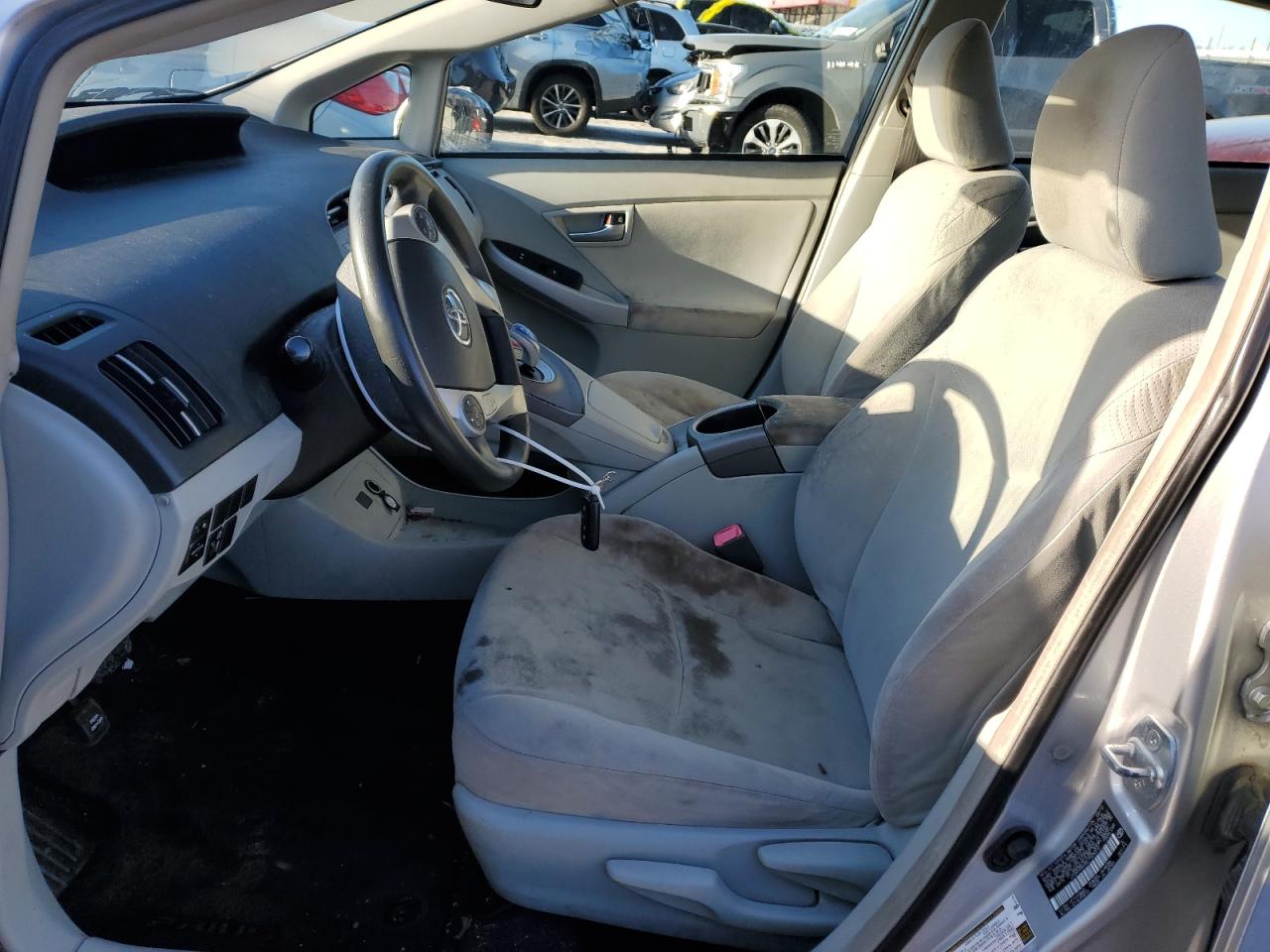 2012 Toyota Prius - Image 7