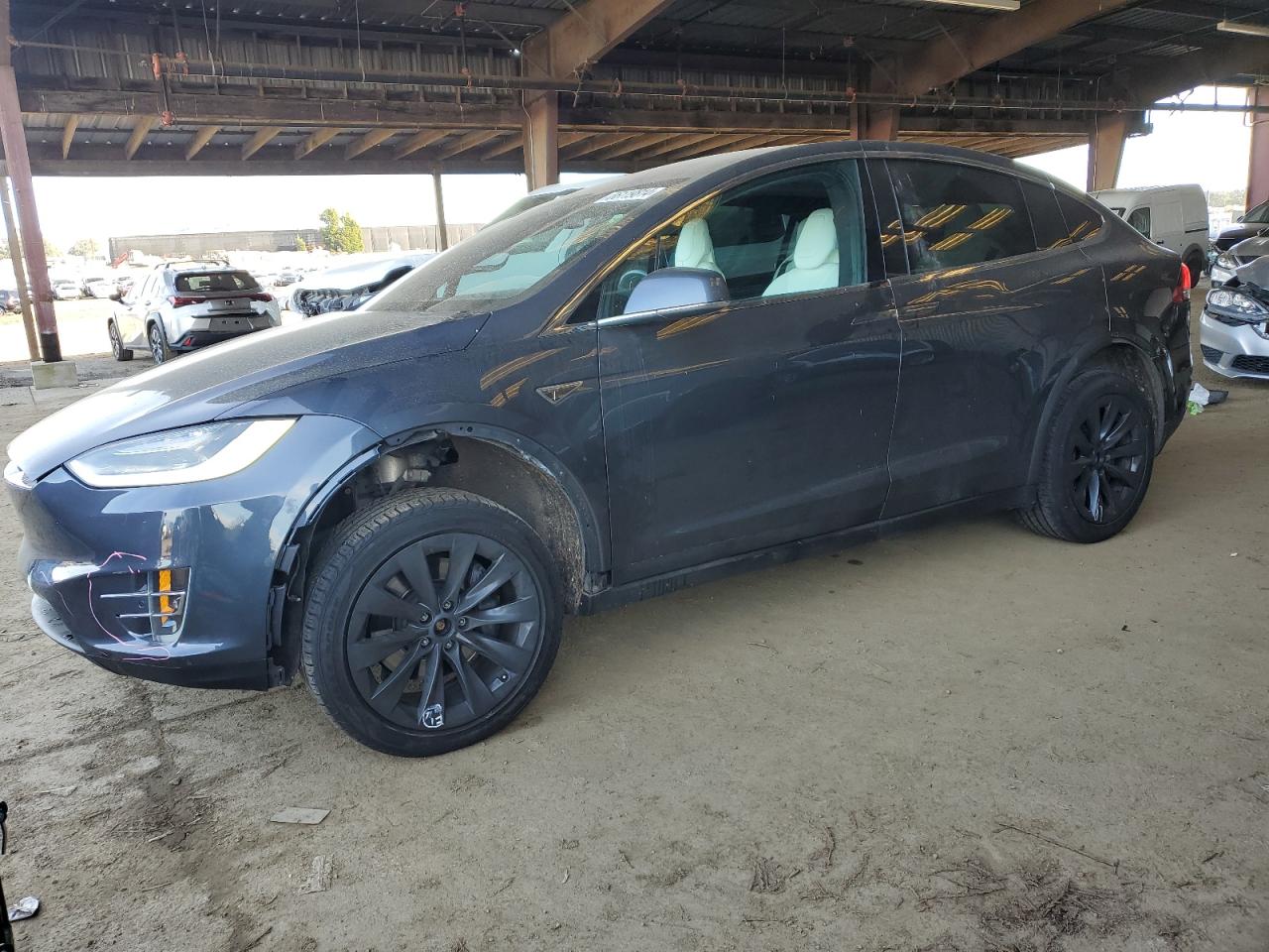 VIN 5YJXCAE28GF000815 2016 TESLA MODEL X no.1