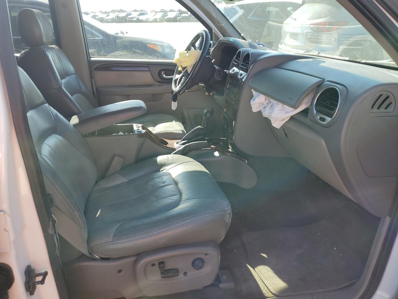 2003 GMC Envoy - Image 7