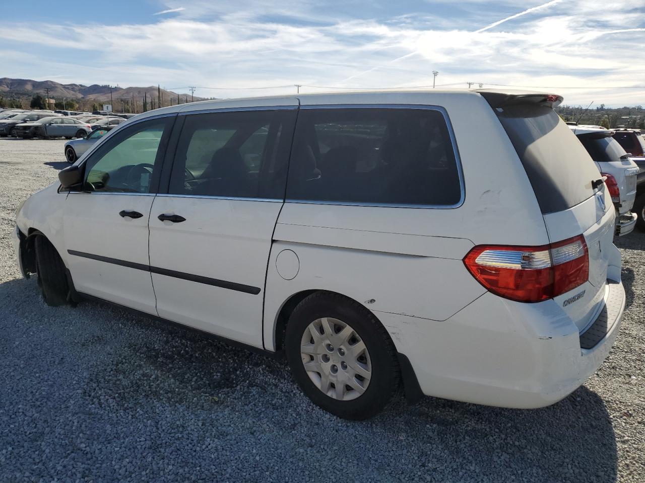 2007 Honda Odyssey - Image 2