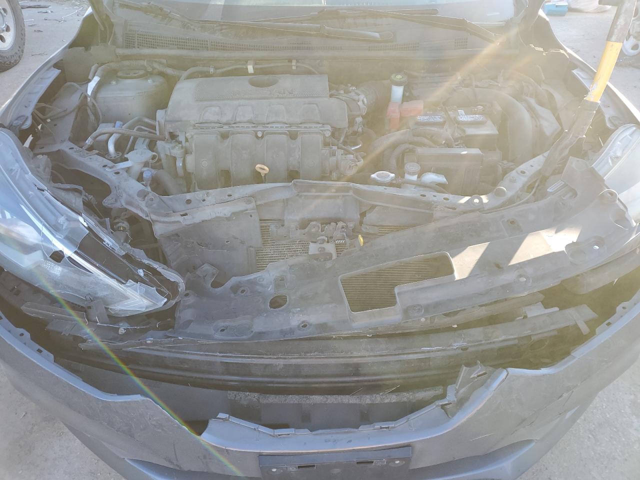 2019 Nissan Sentra - Image 12