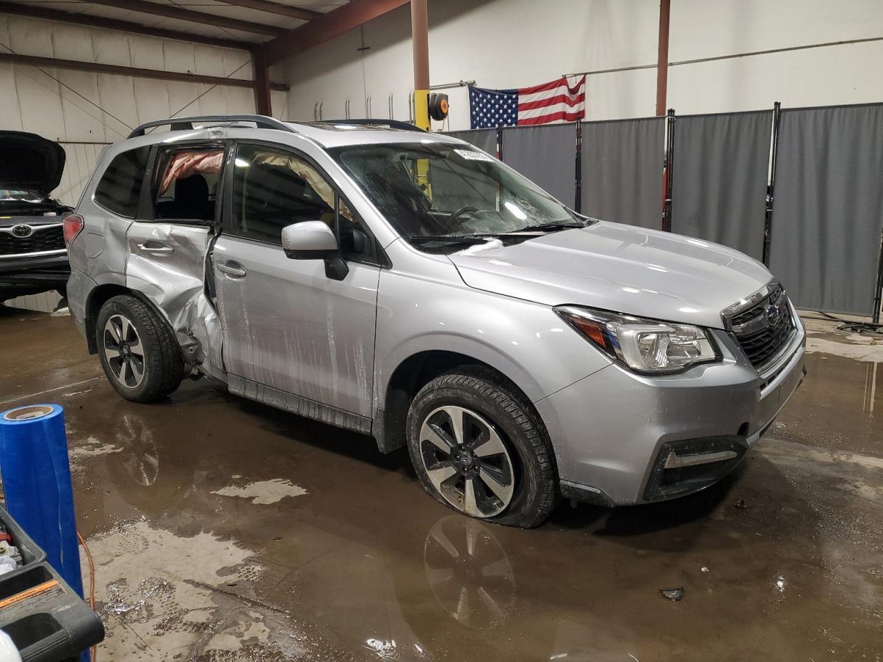 2017 Subaru Forester - Image 4