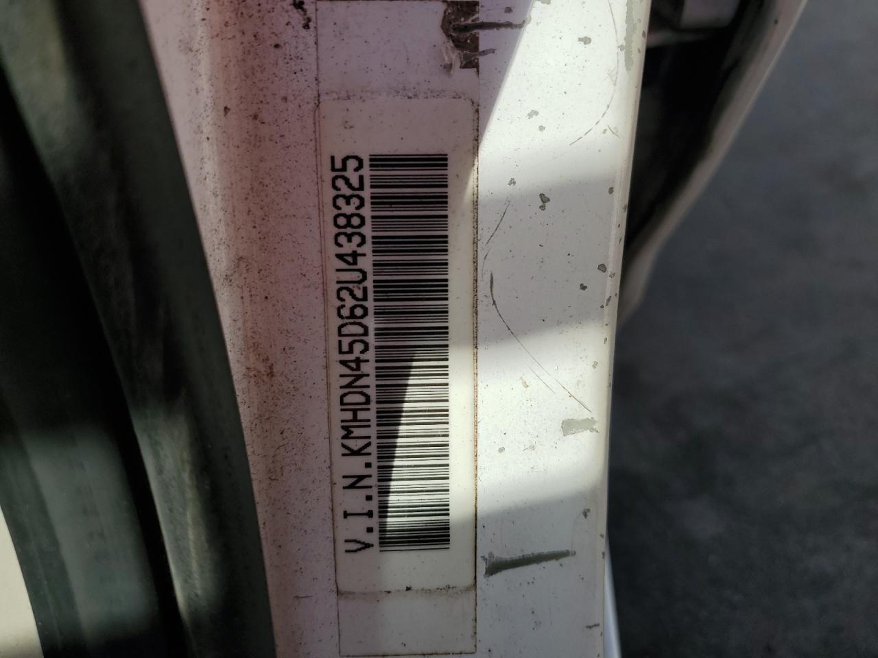 2002 Hyundai Elantra - Image 12