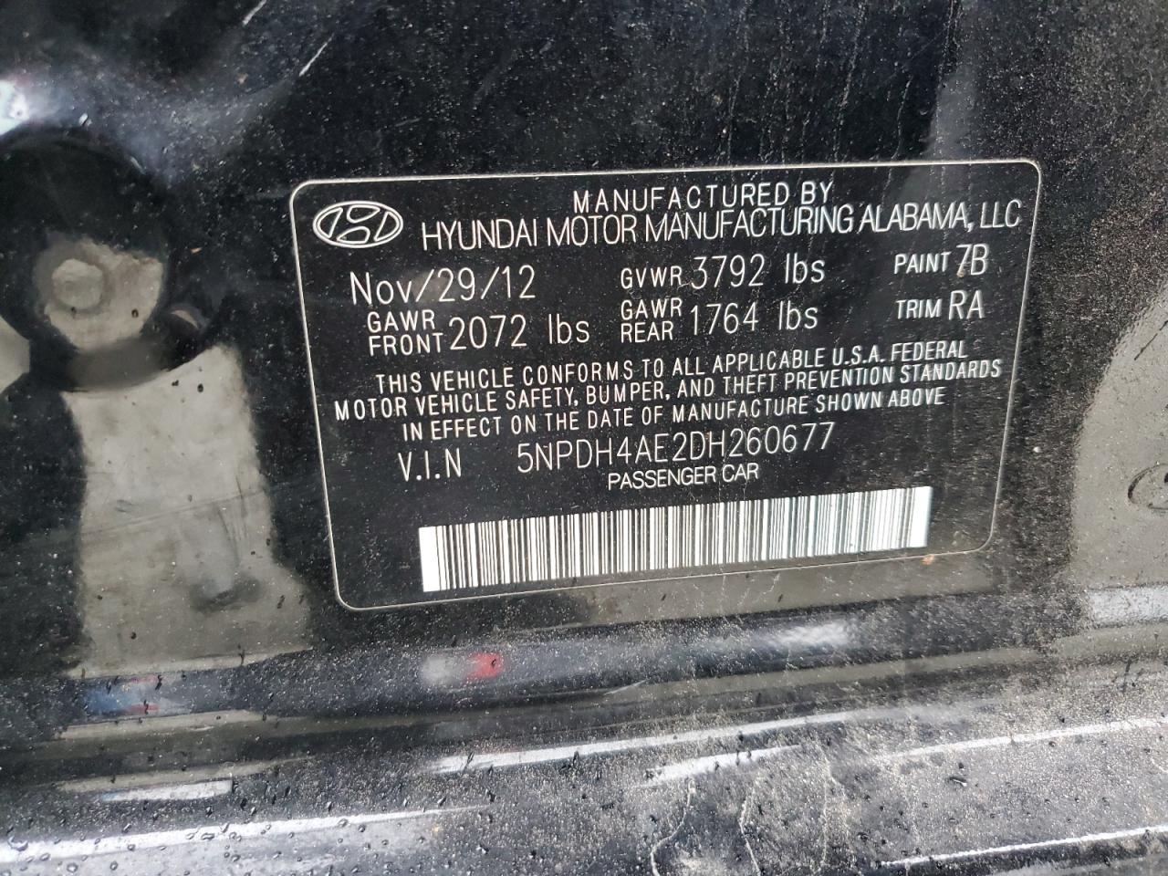 2013 Hyundai Elantra - Image 12
