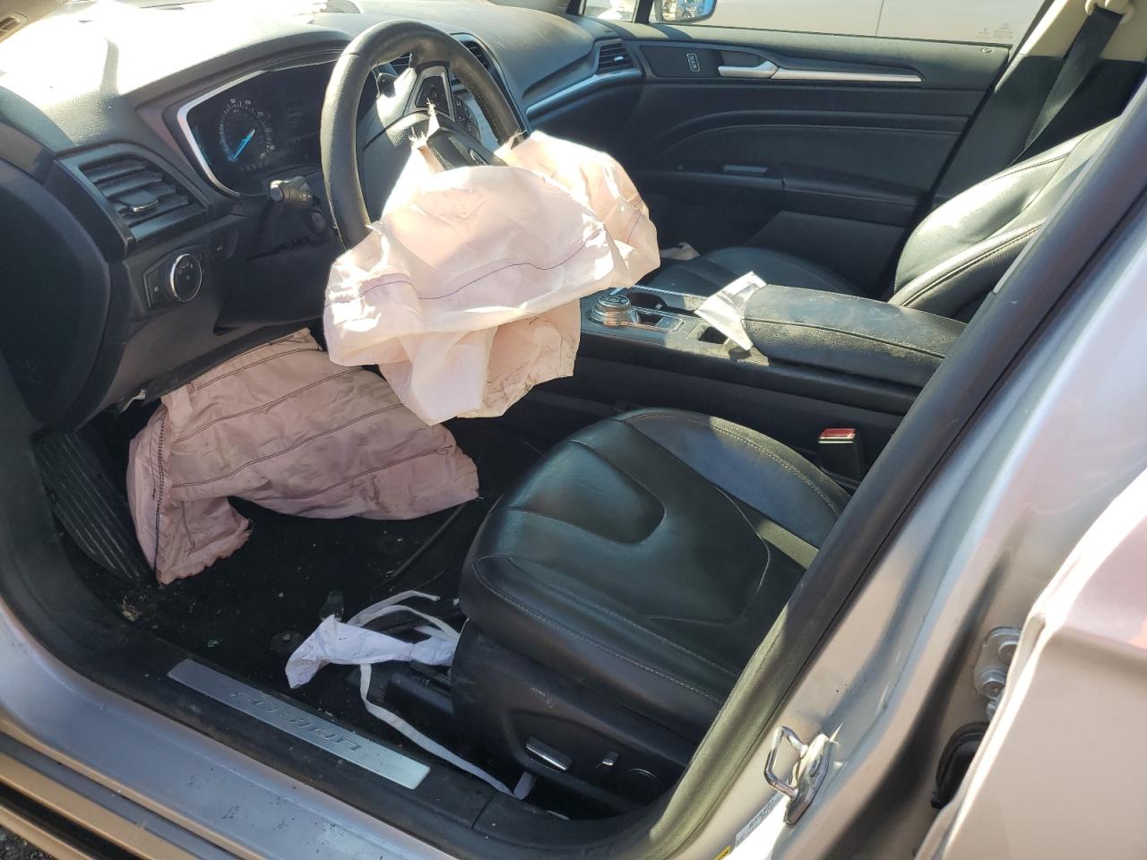 2019 Ford Fusion - Image 7