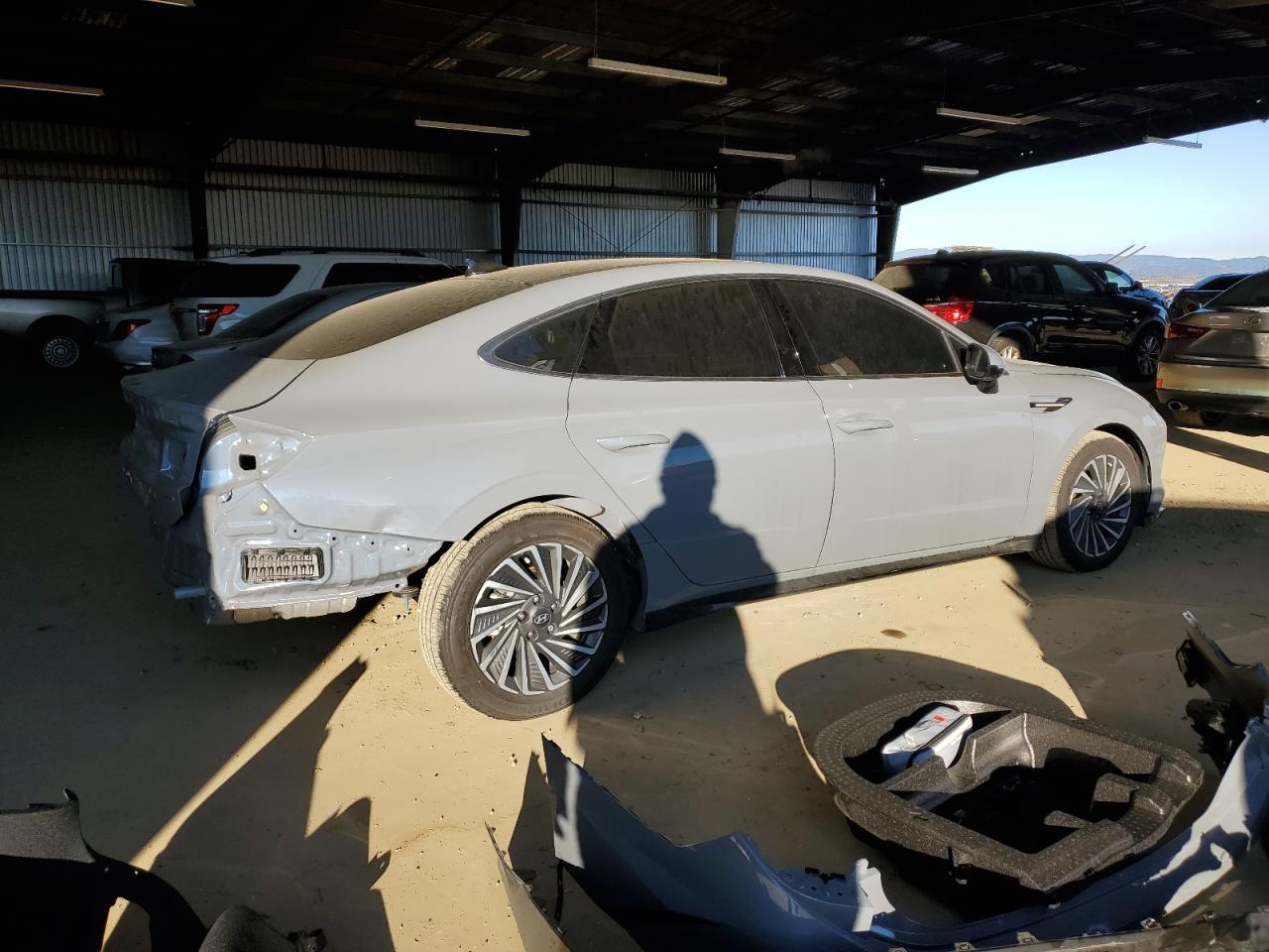 2024 Hyundai Sonata - Image 3