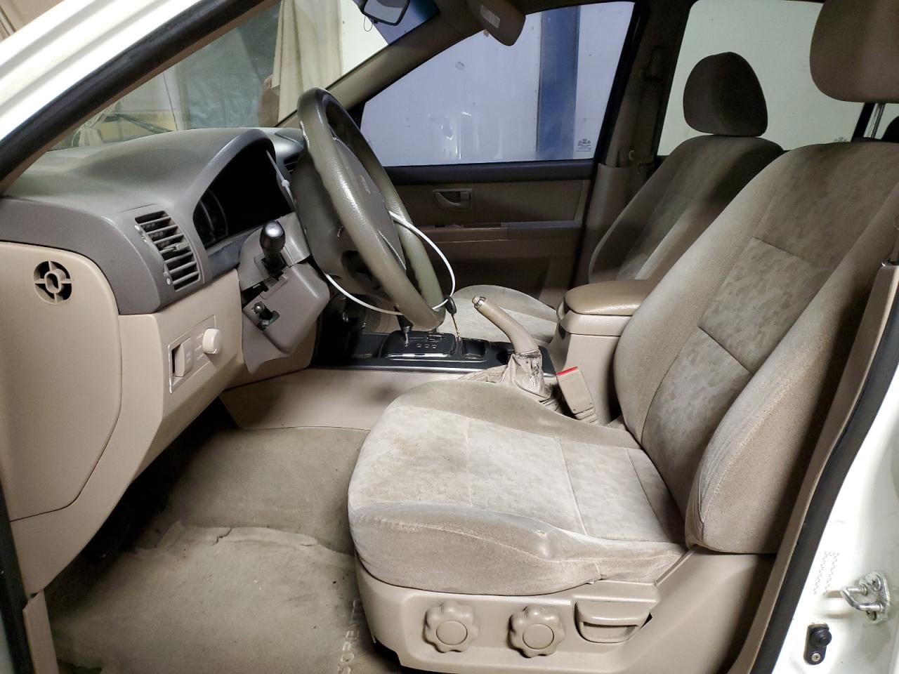 2008 Kia Sorento - Image 7