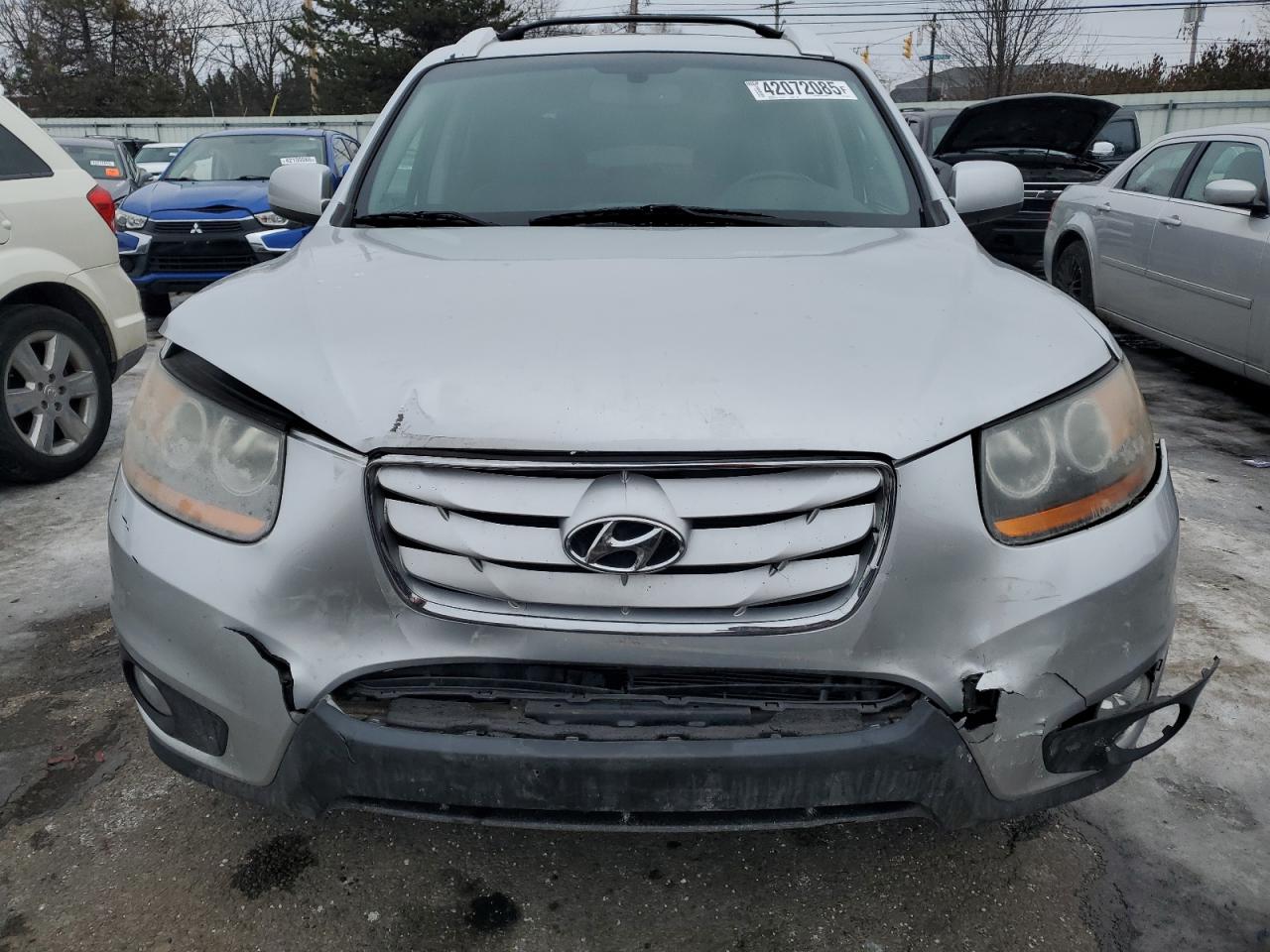 2011 Hyundai Santa Fe - Image 5