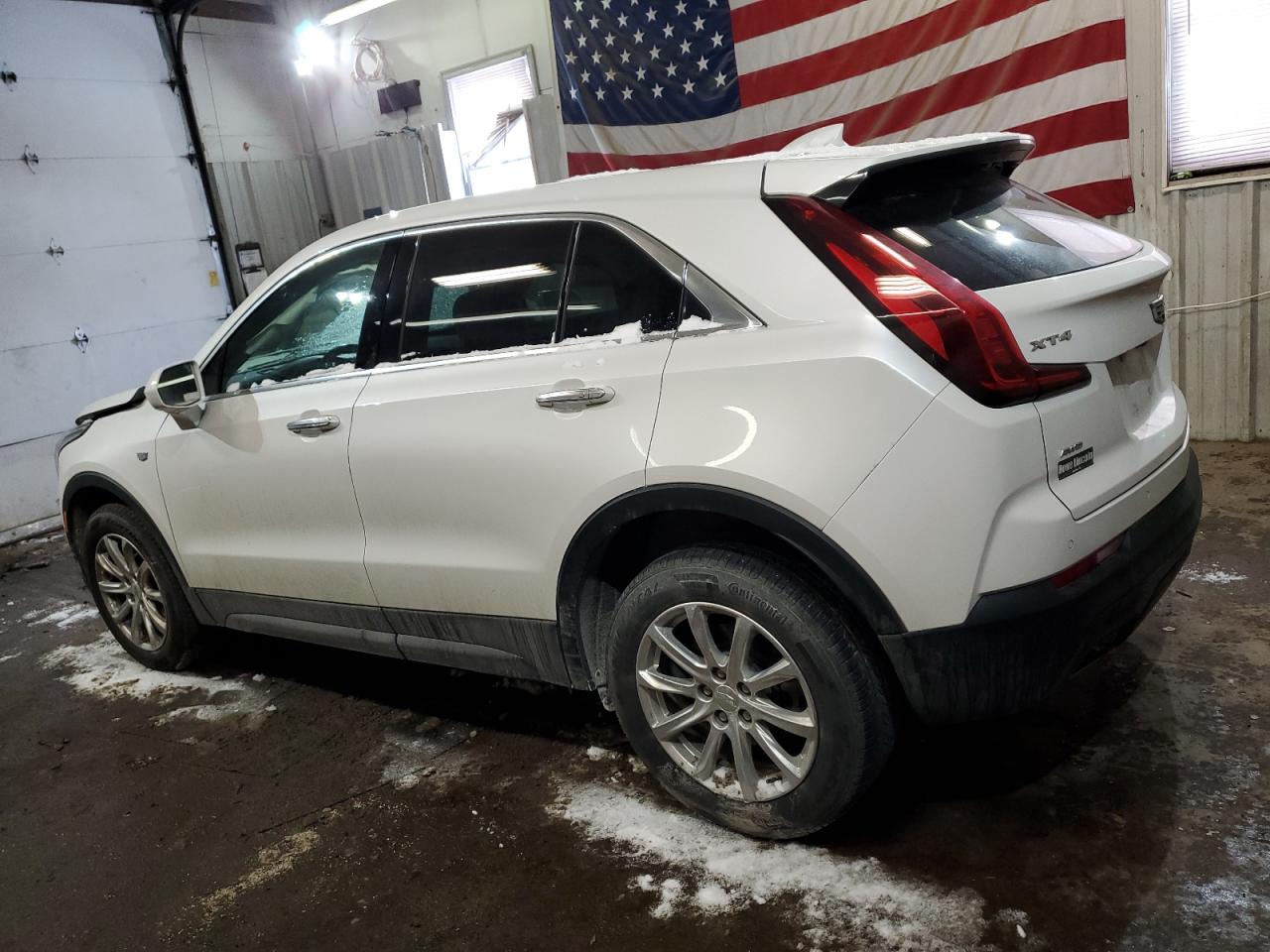 2021 Cadillac XT4 - Image 2