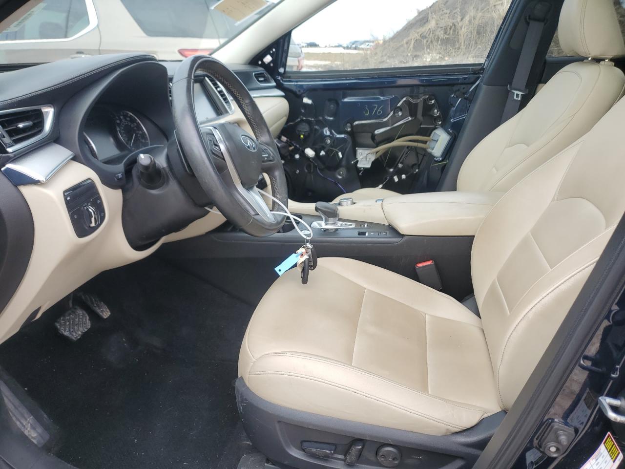 2019 Infiniti QX50 - Image 7