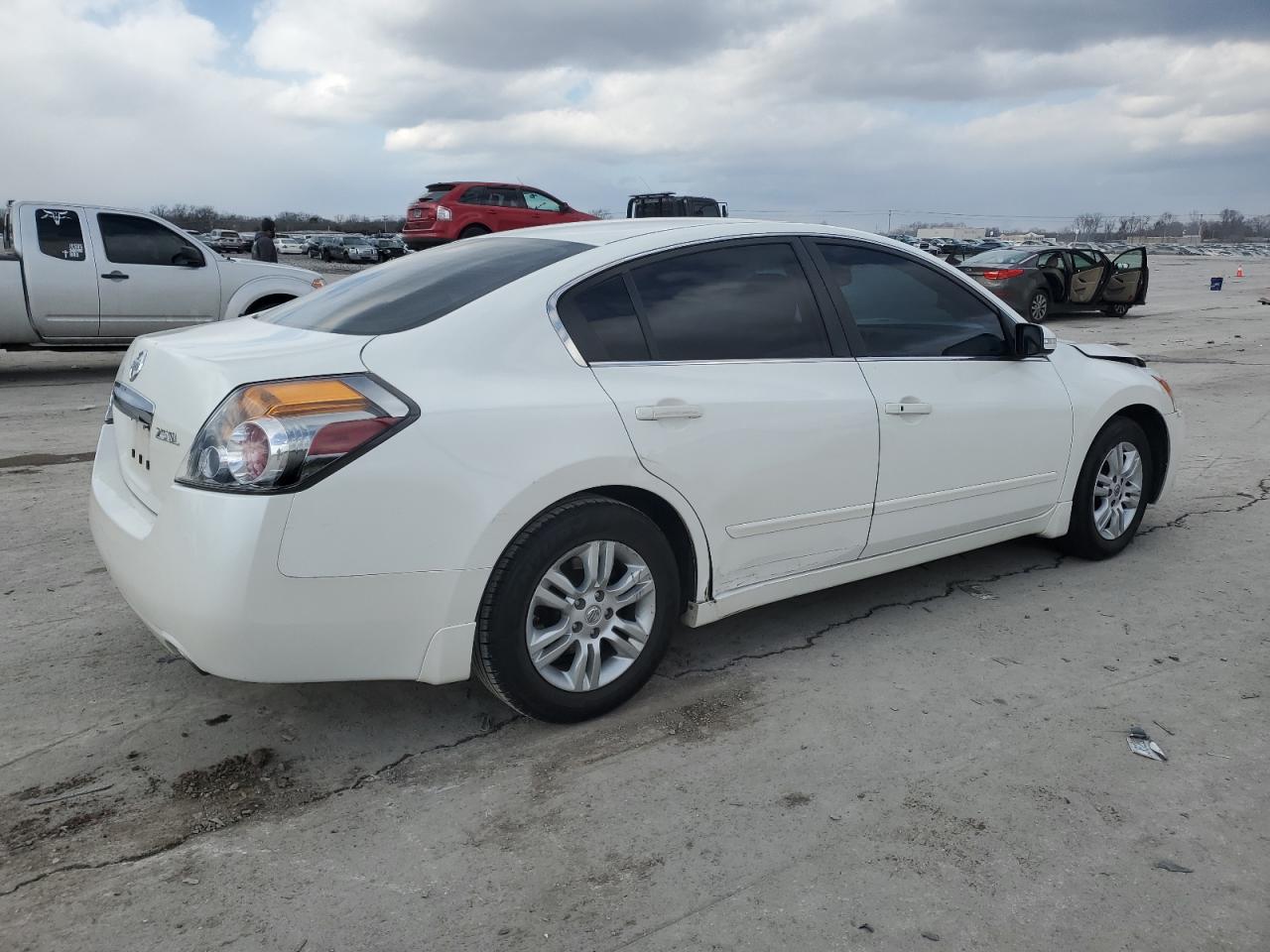 2012 Nissan Altima - Image 3