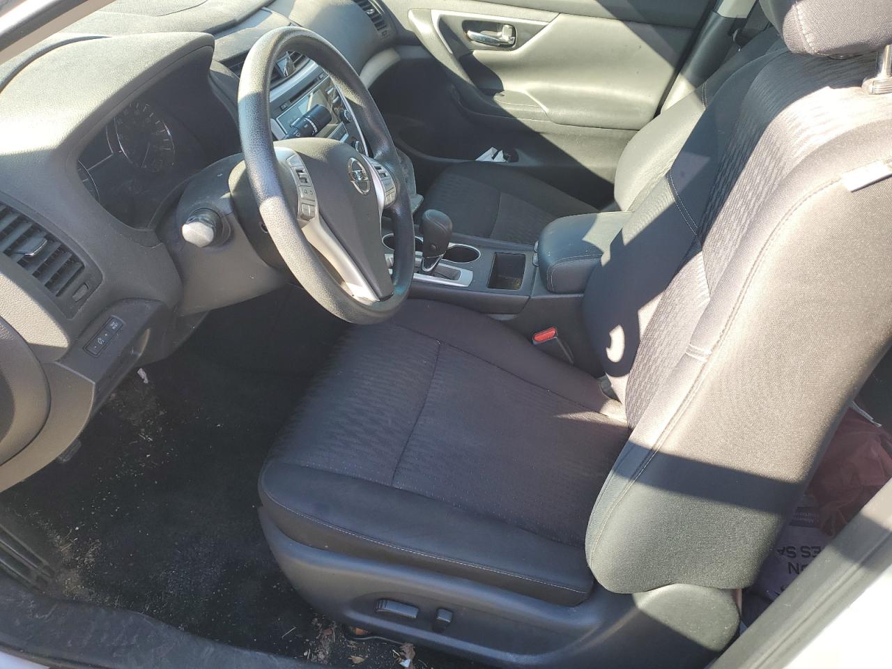 2018 Nissan Altima - Image 7