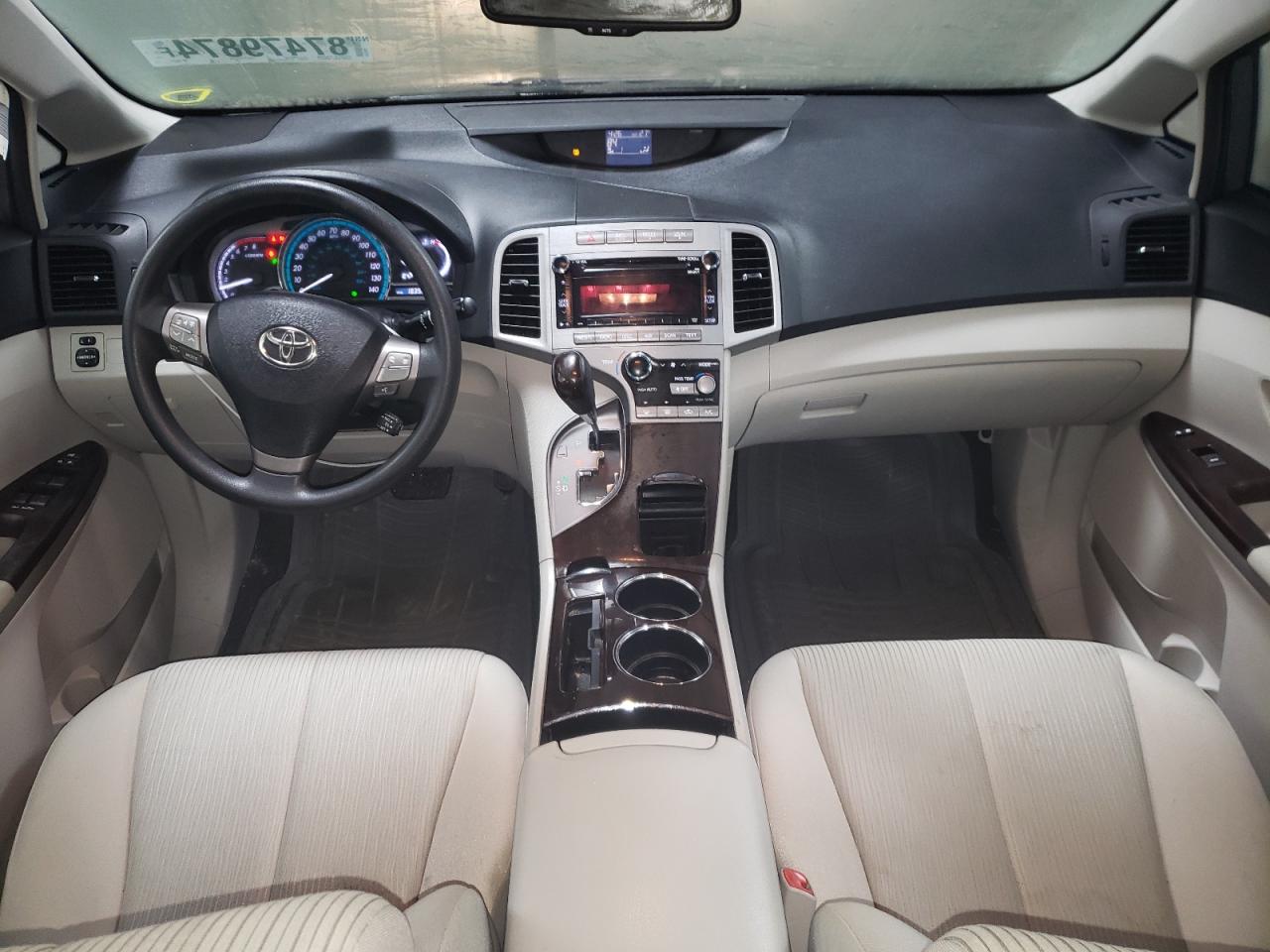 2010 Toyota Venza - Image 8