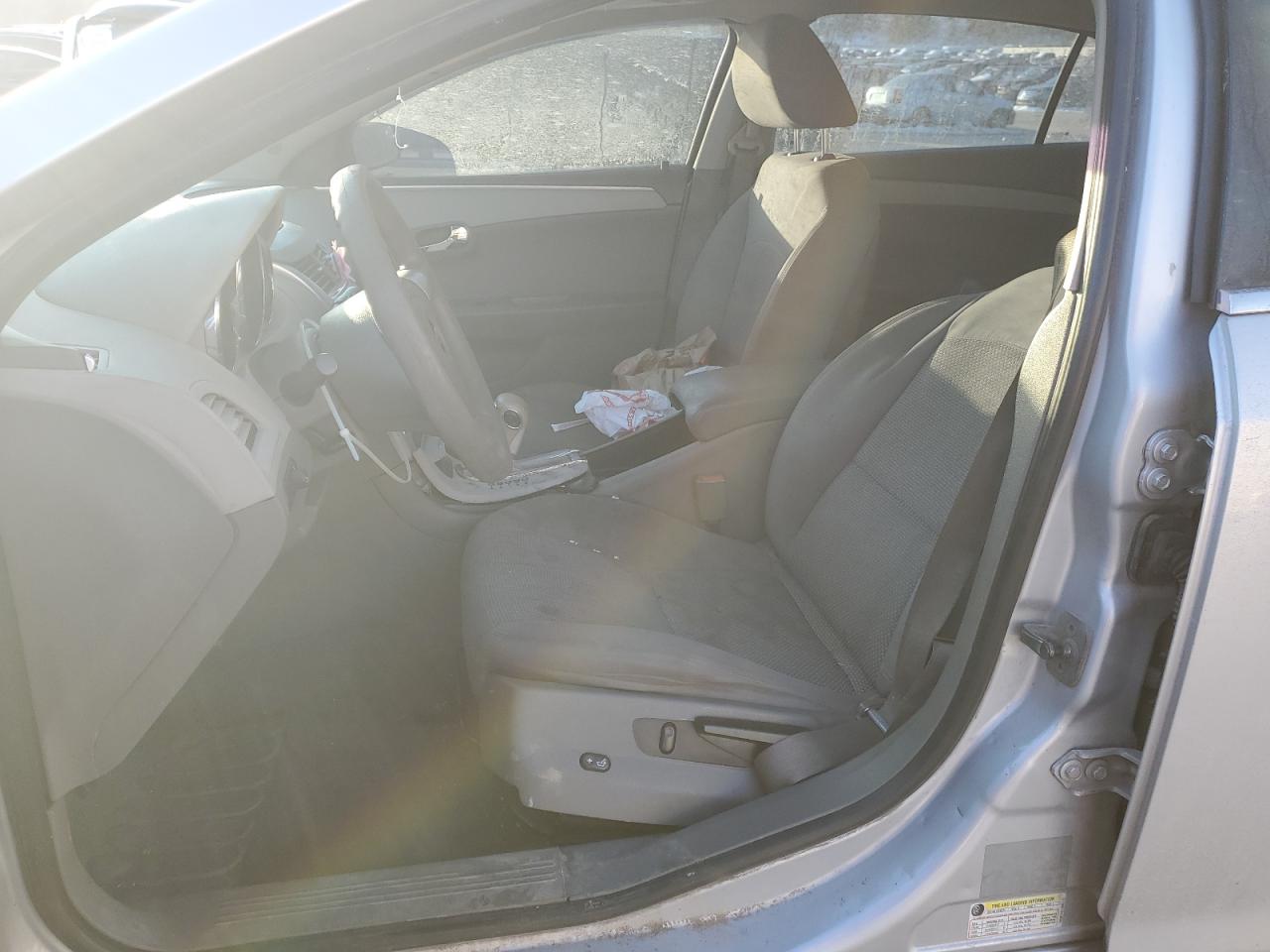 2011 Chevrolet Malibu - Image 7