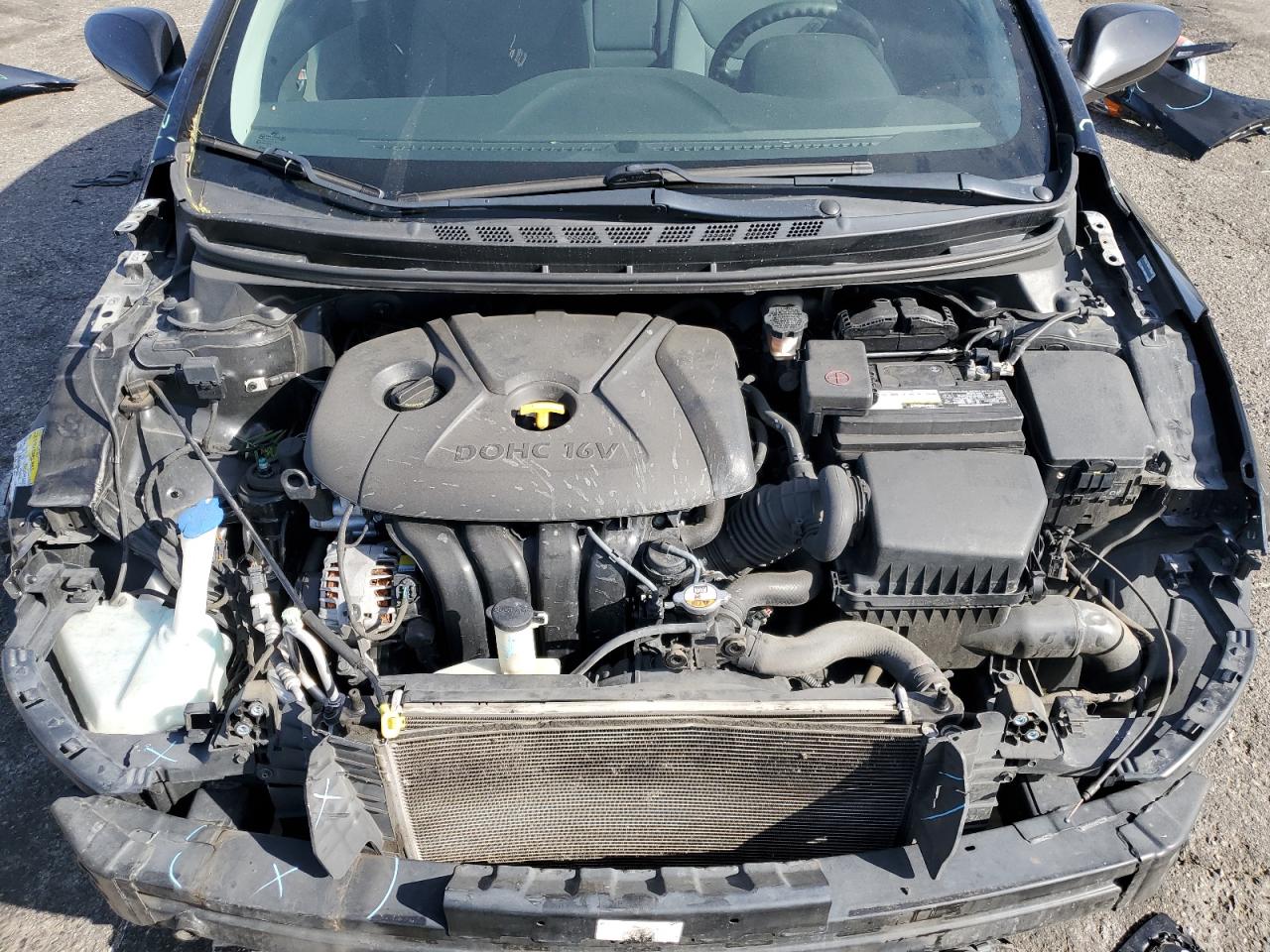 2013 Hyundai Elantra - Image 11