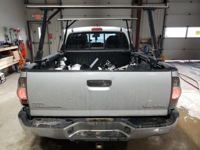  TOYOTA TACOMA 2012 Серебристый