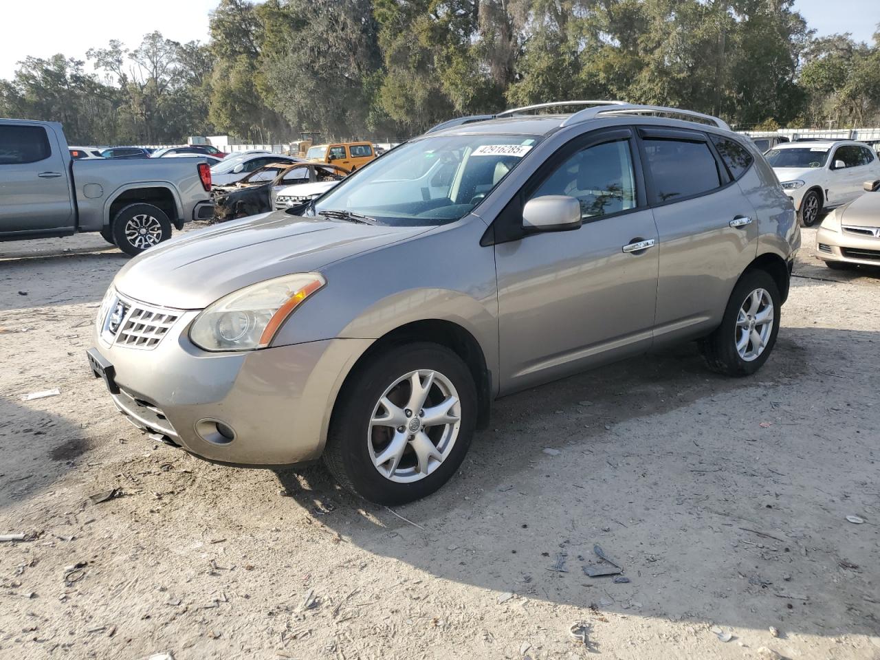 2010 Nissan Rogue - Image 1