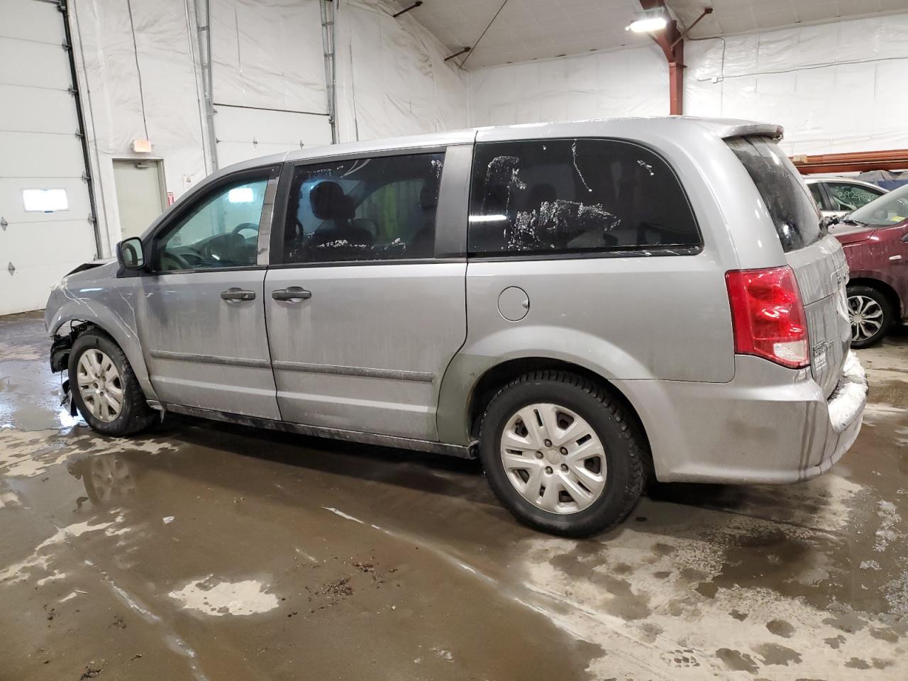 2014 Dodge Caravan - Image 2