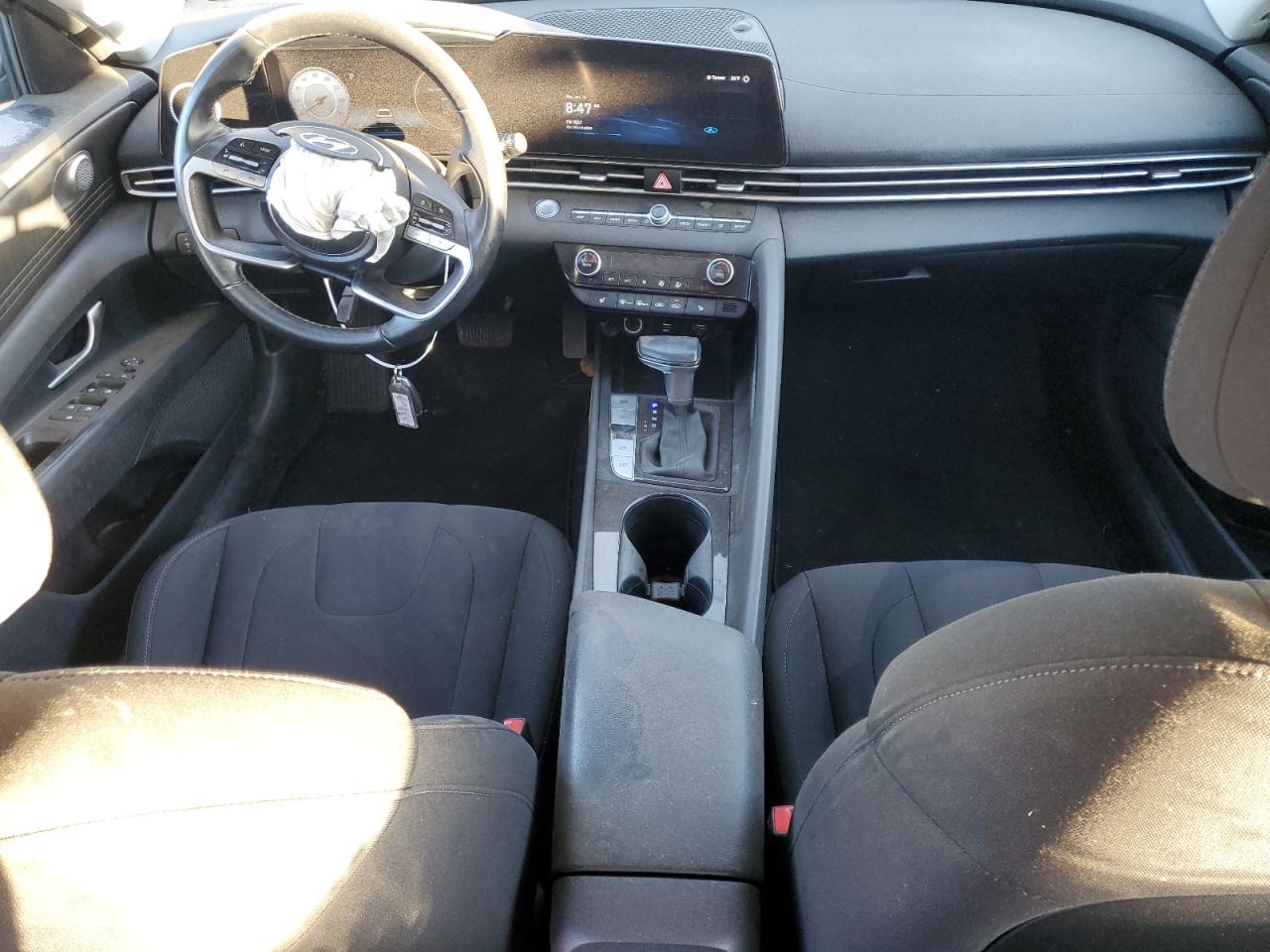 2023 Hyundai Elantra - Image 8