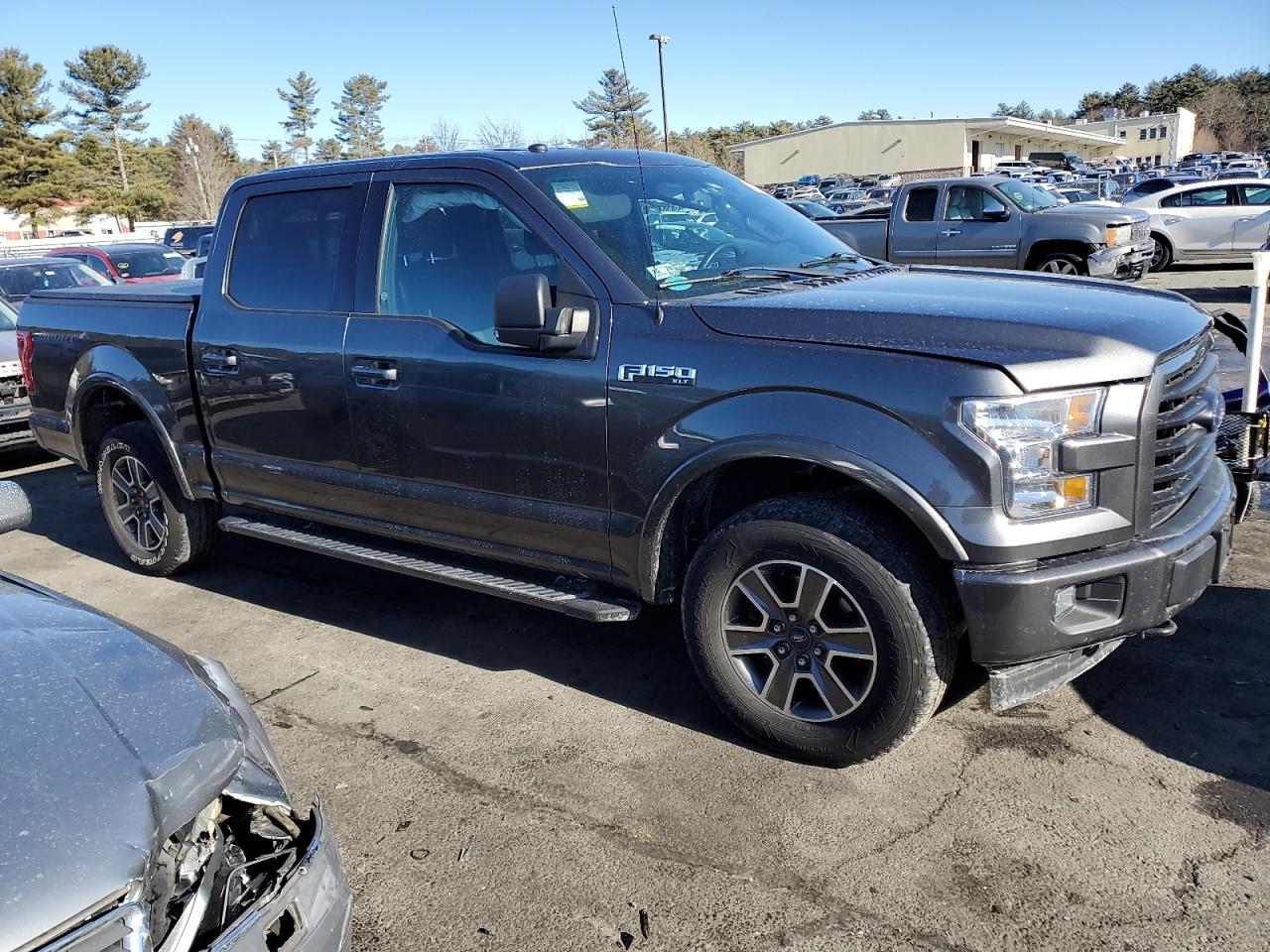 2017 Ford F-150 - Image 4