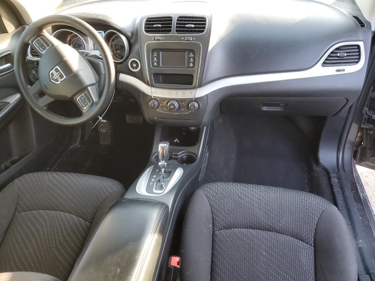 2017 Dodge Journey - Image 8