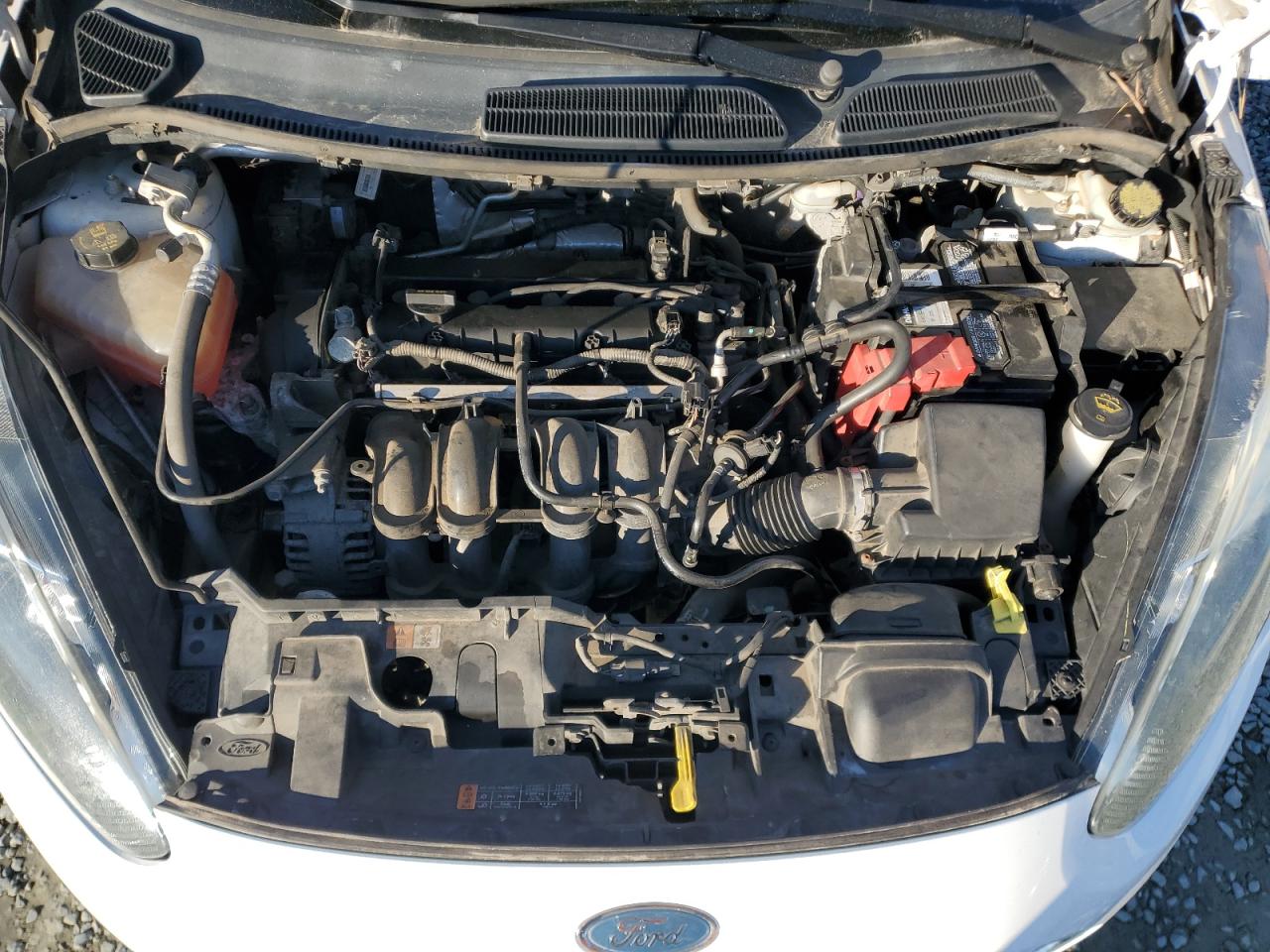 2015 Ford Fiesta - Image 13