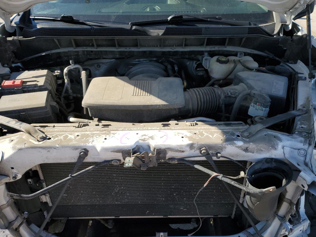 2019 Chevrolet Silverado - Image 11