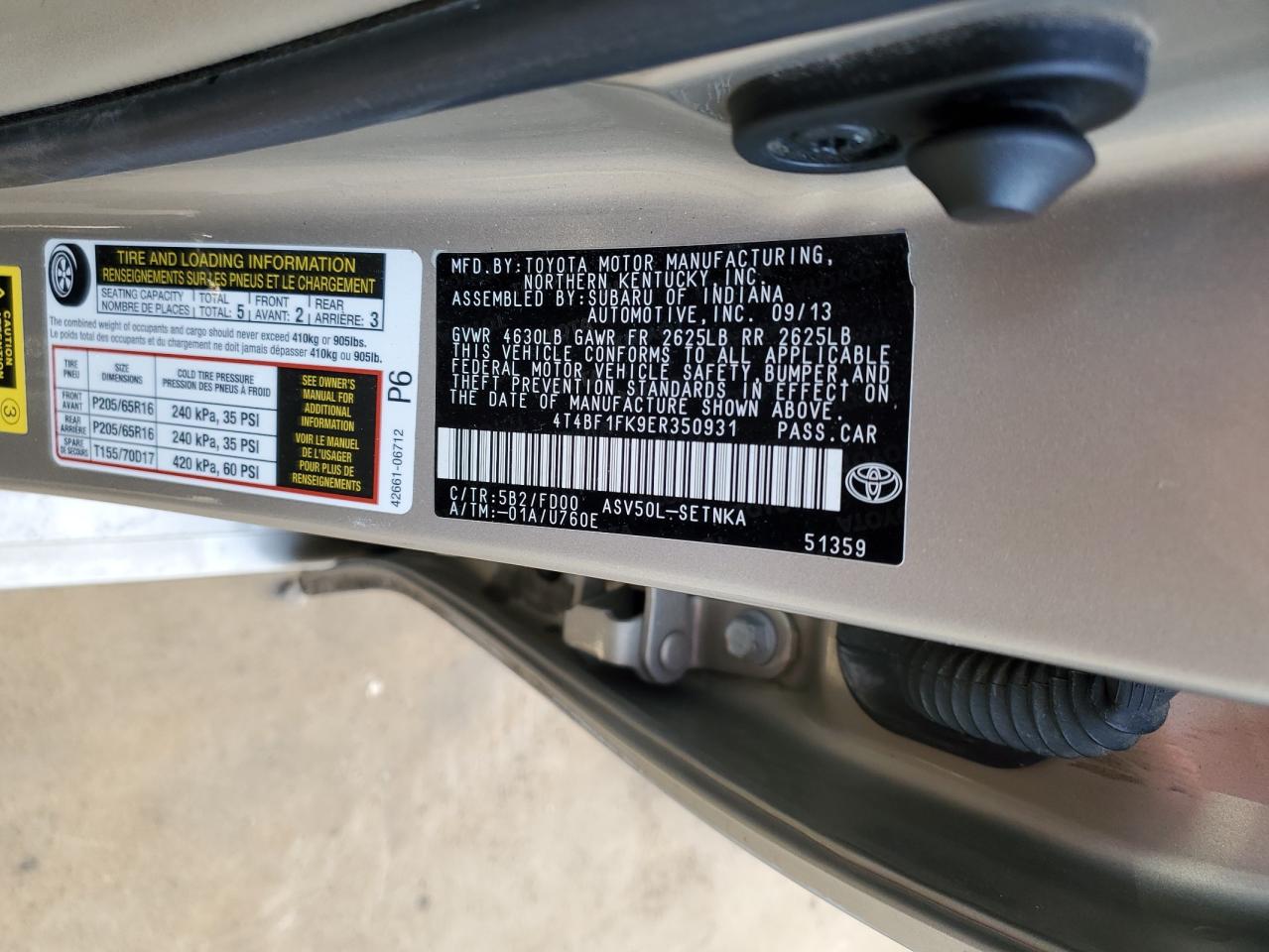 2014 Toyota Camry - Image 12