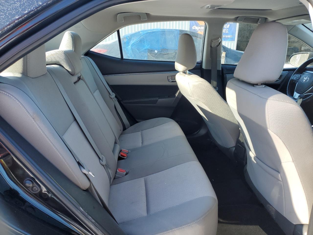 2015 Toyota Corolla - Image 10
