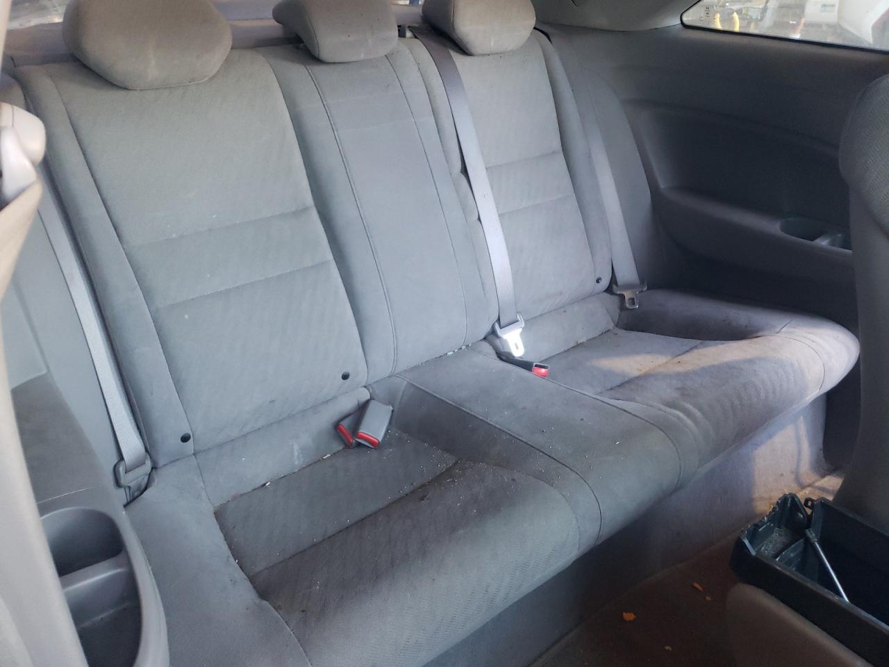2011 Honda Civic - Image 10