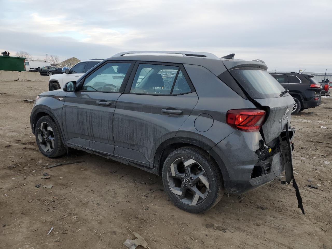 2021 Hyundai Venue - Image 2