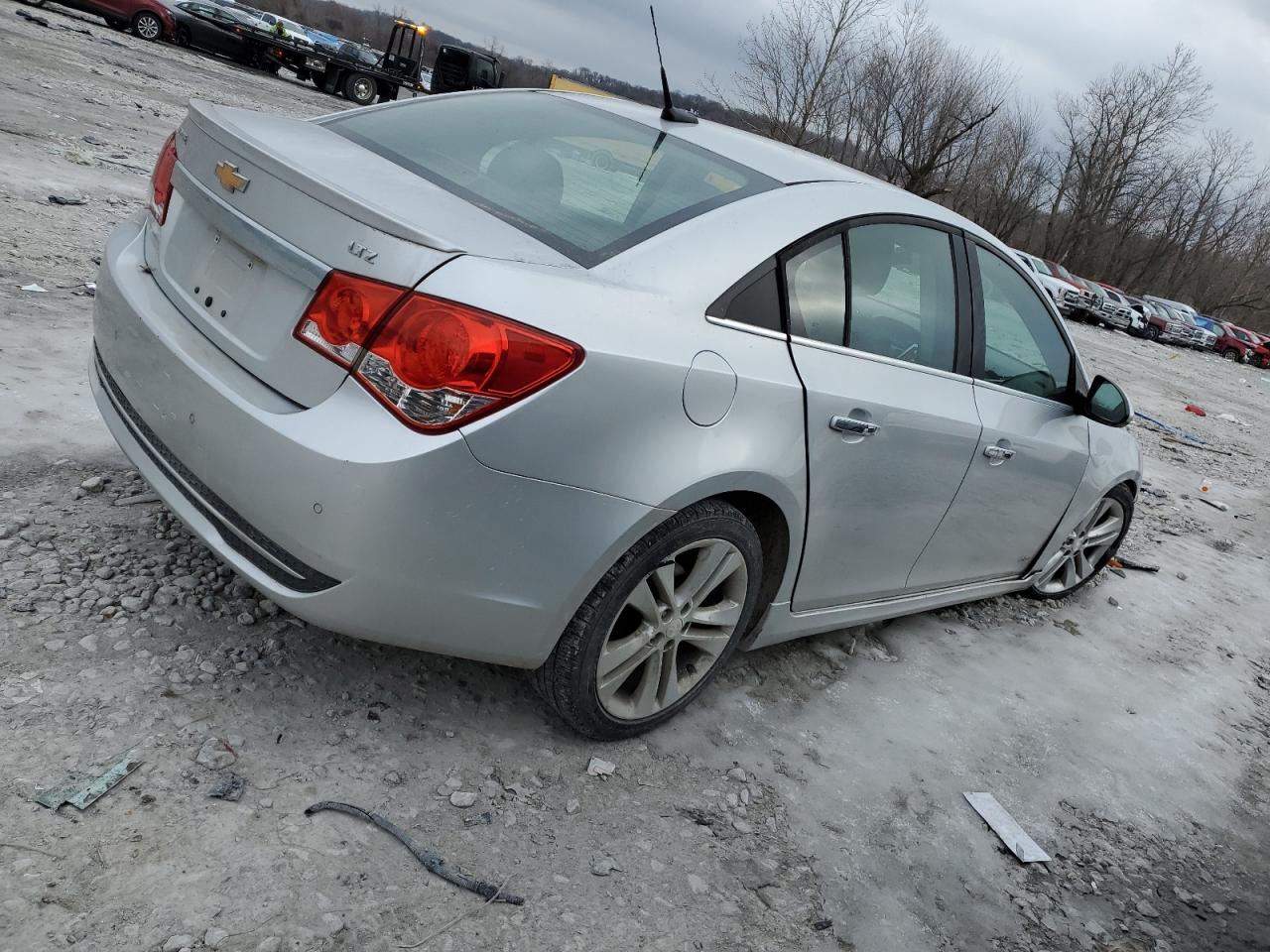 2012 Chevrolet Cruze - Image 3