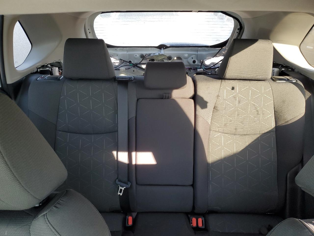 2022 Toyota RAV 4 - Image 10
