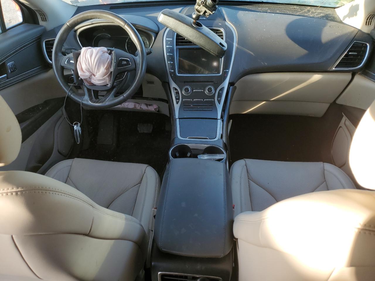 2018 Lincoln MKX - Image 8