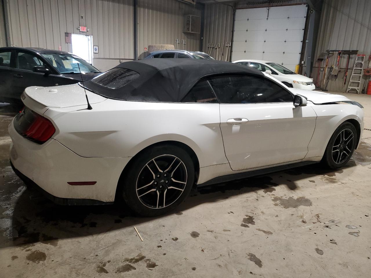 2020 Ford Mustang - Image 3