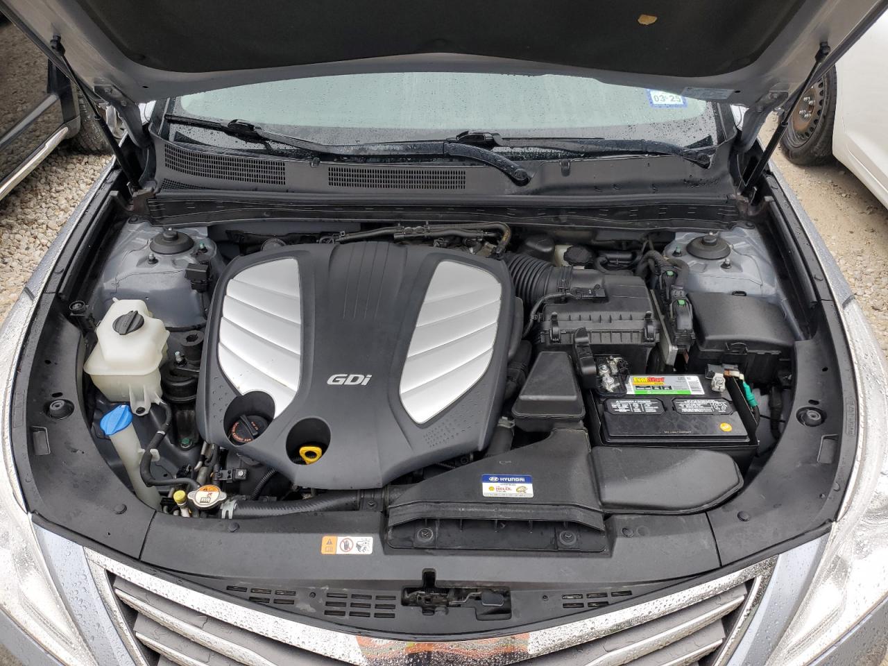 2016 Hyundai Azera - Image 11