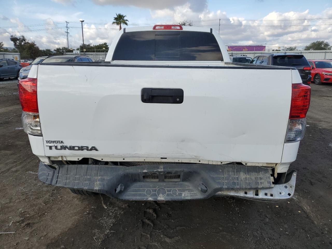 2013 Toyota Tundra - Image 6