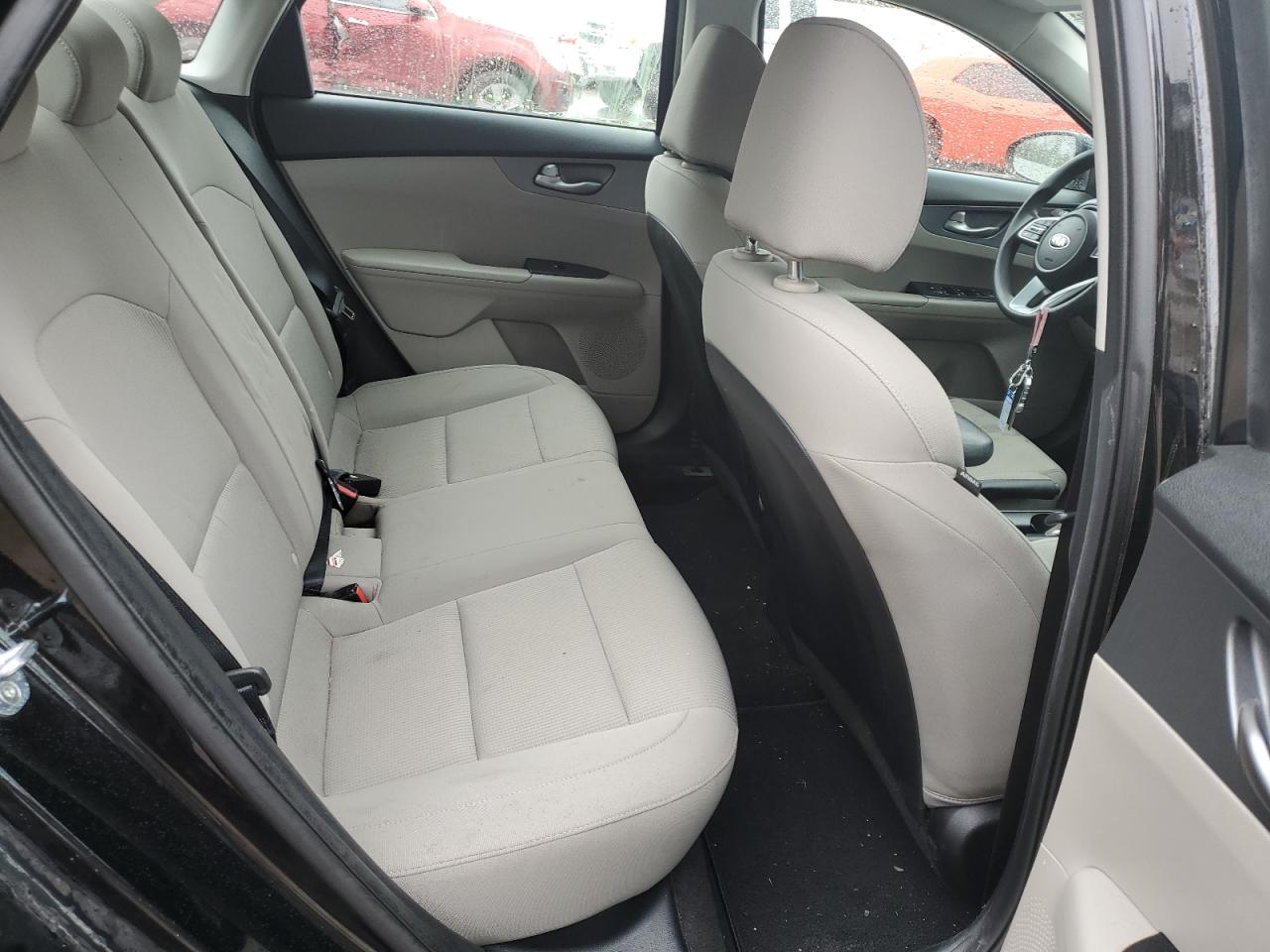 2020 Kia Forte - Image 10