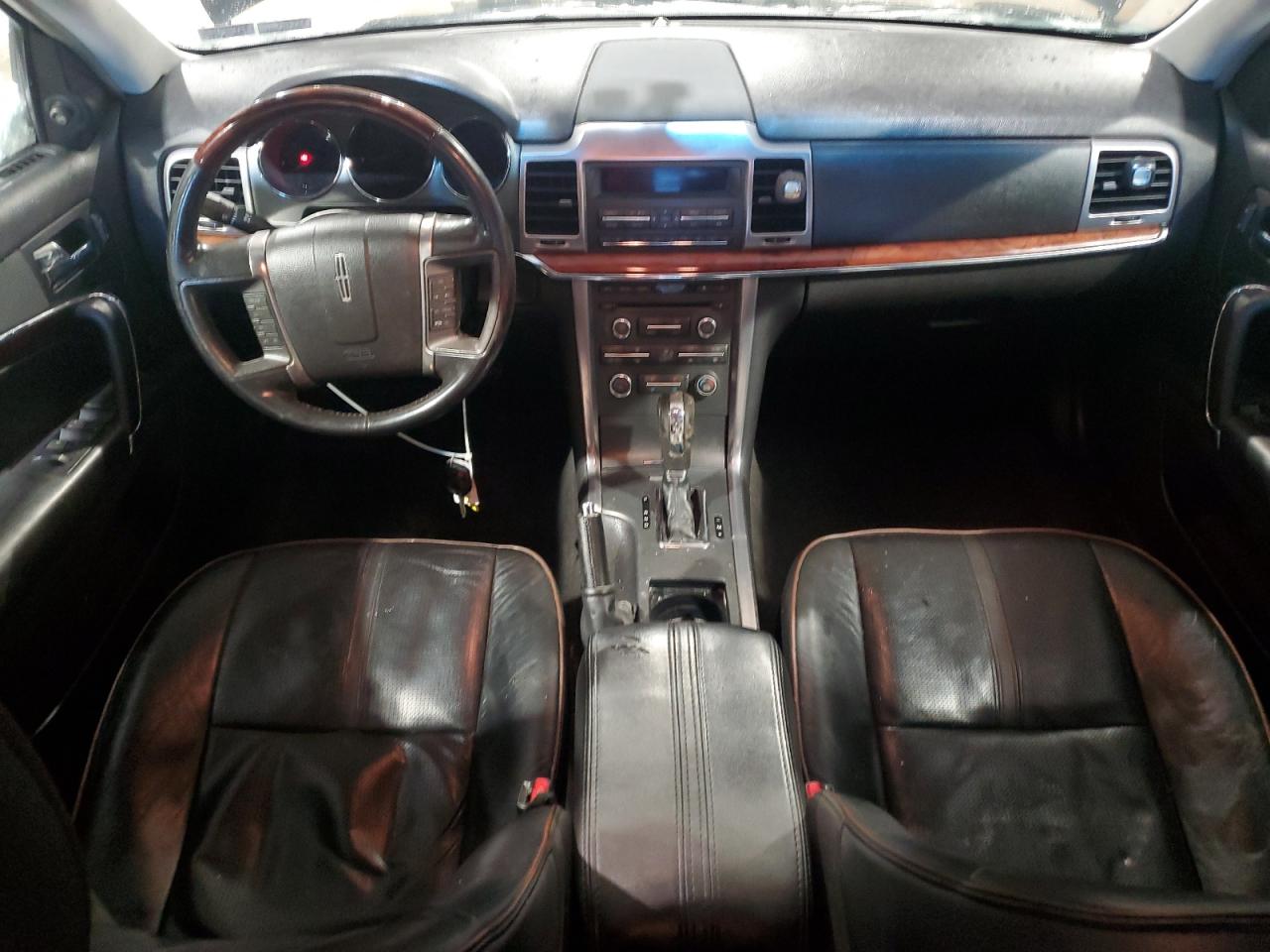 2010 Lincoln MKZ - Image 8
