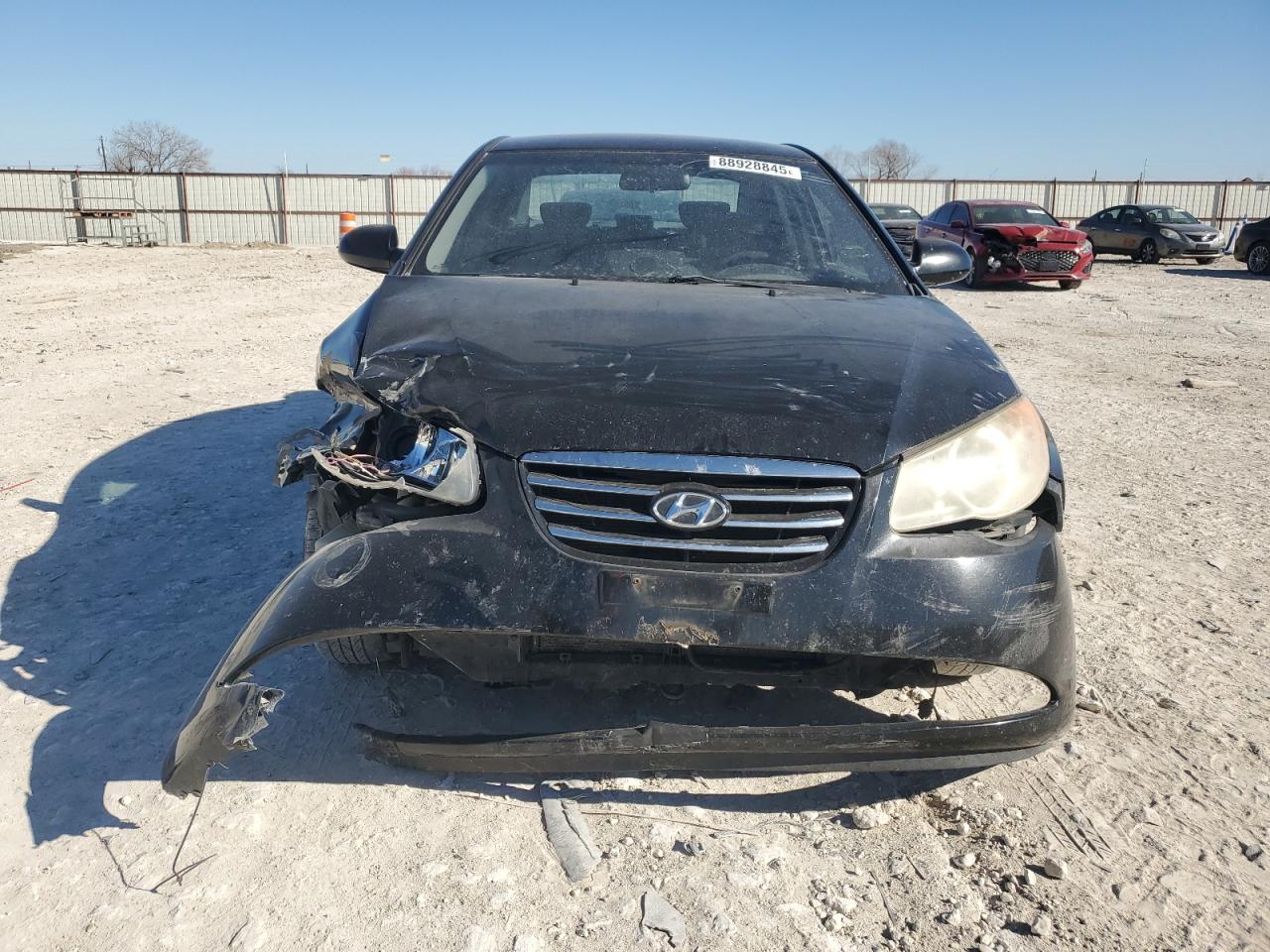 2010 Hyundai Elantra - Image 5