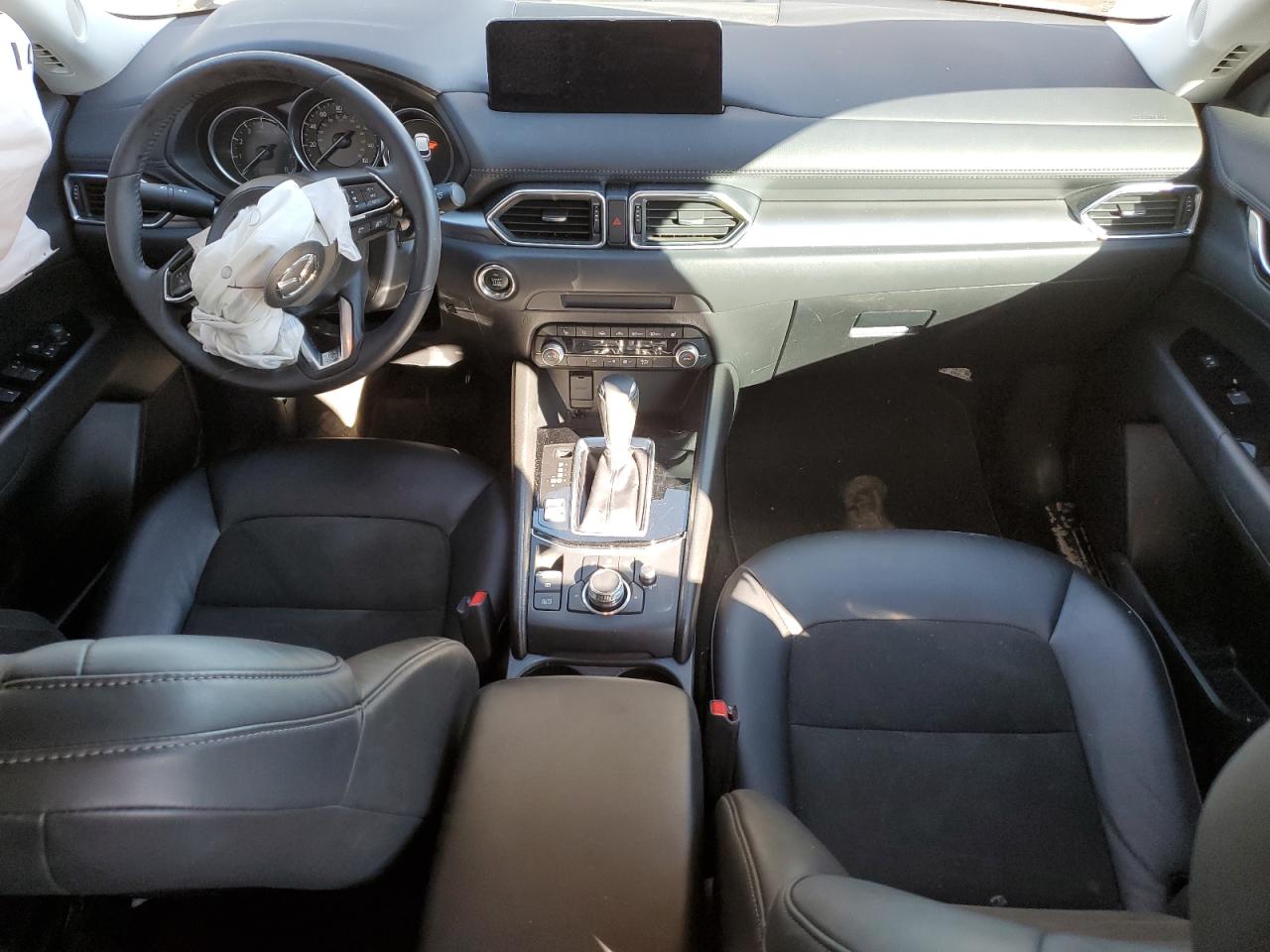 2023 Mazda CX-5 - Image 8