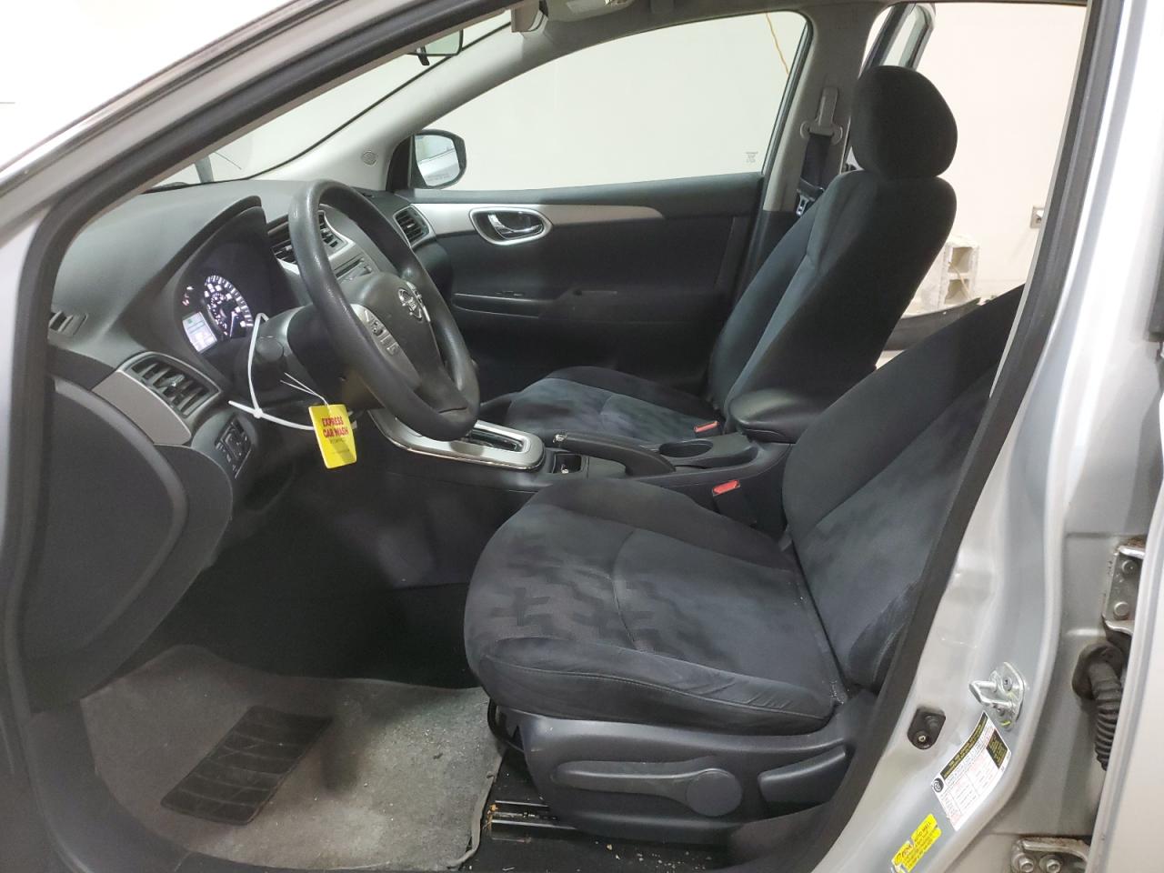 2013 Nissan Sentra - Image 7