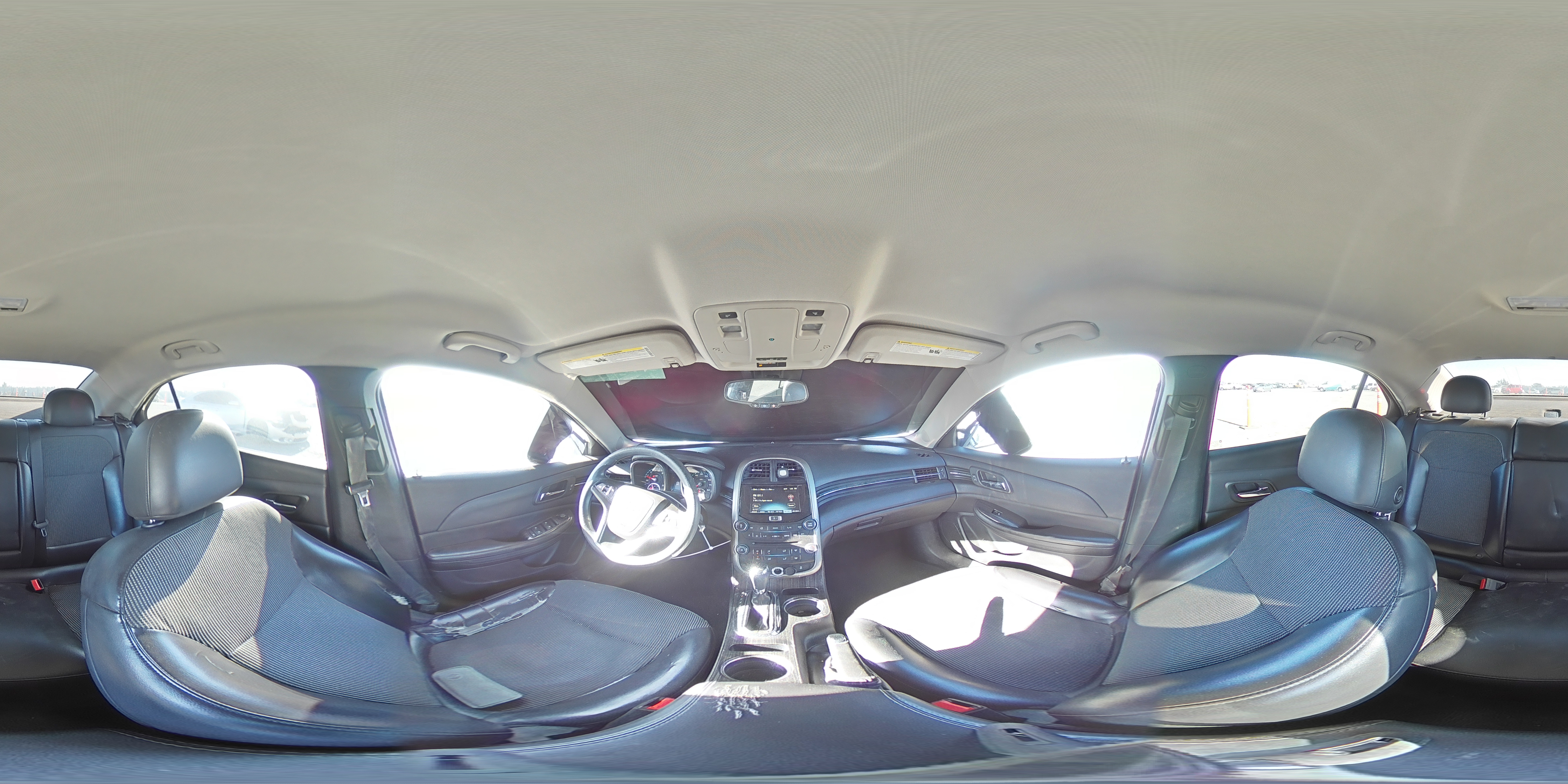 2016 Chevrolet Malibu - Image 13