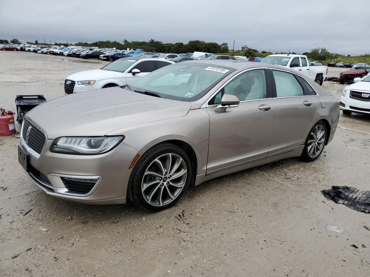 2019 Lincoln MKZ - Image 1