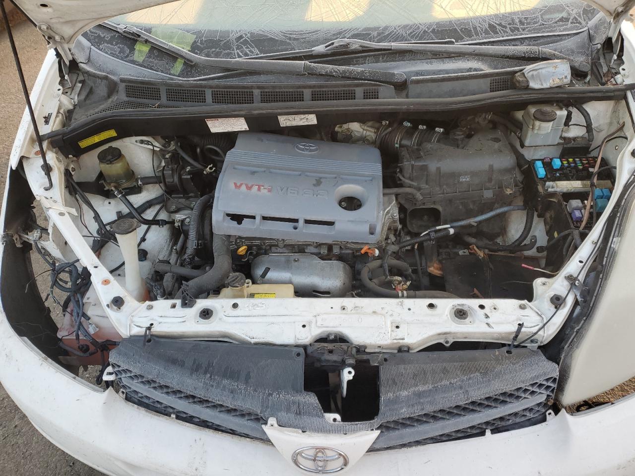 2005 Toyota Sienna - Image 12