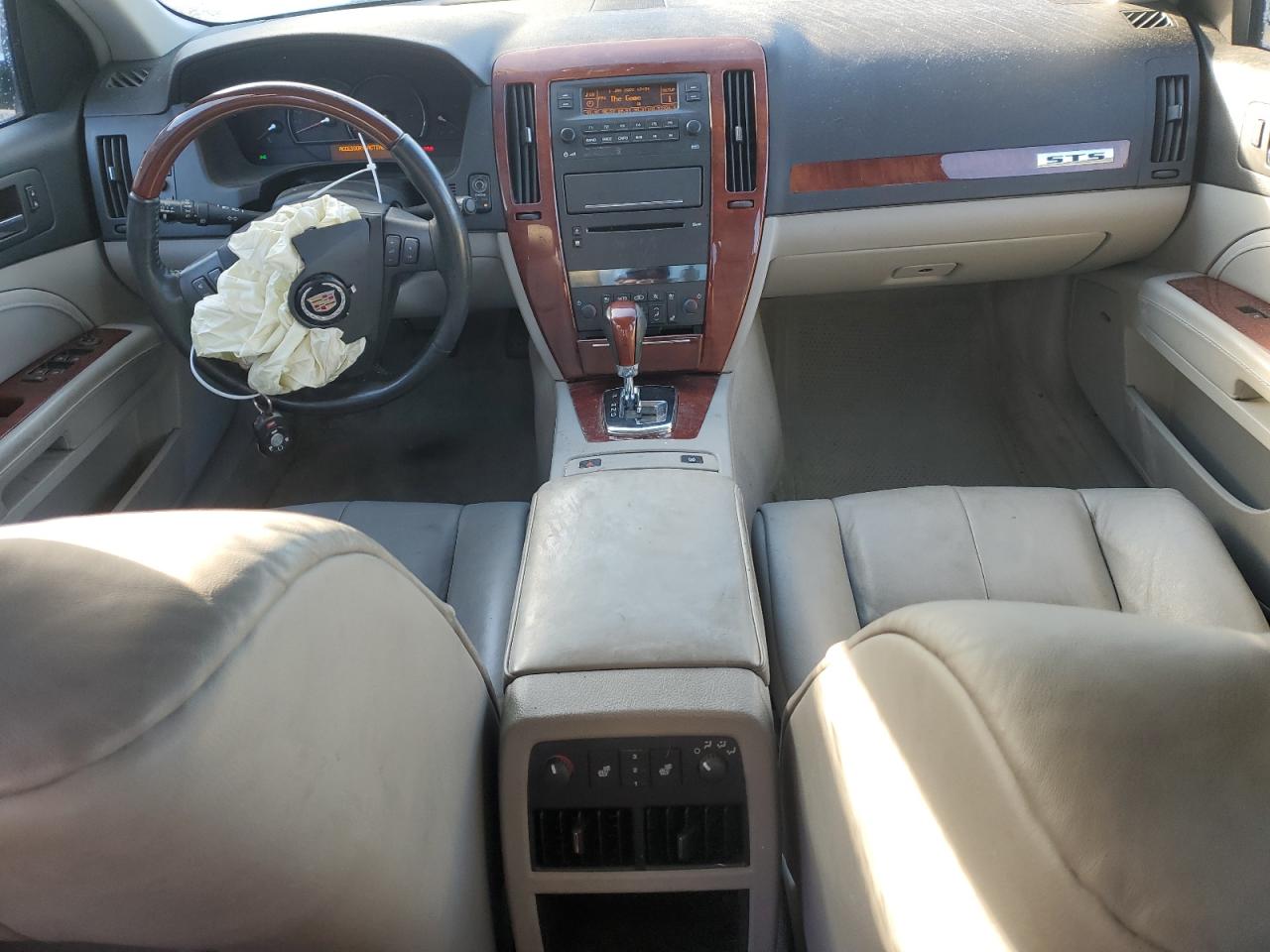 2007 Cadillac STS - Image 8