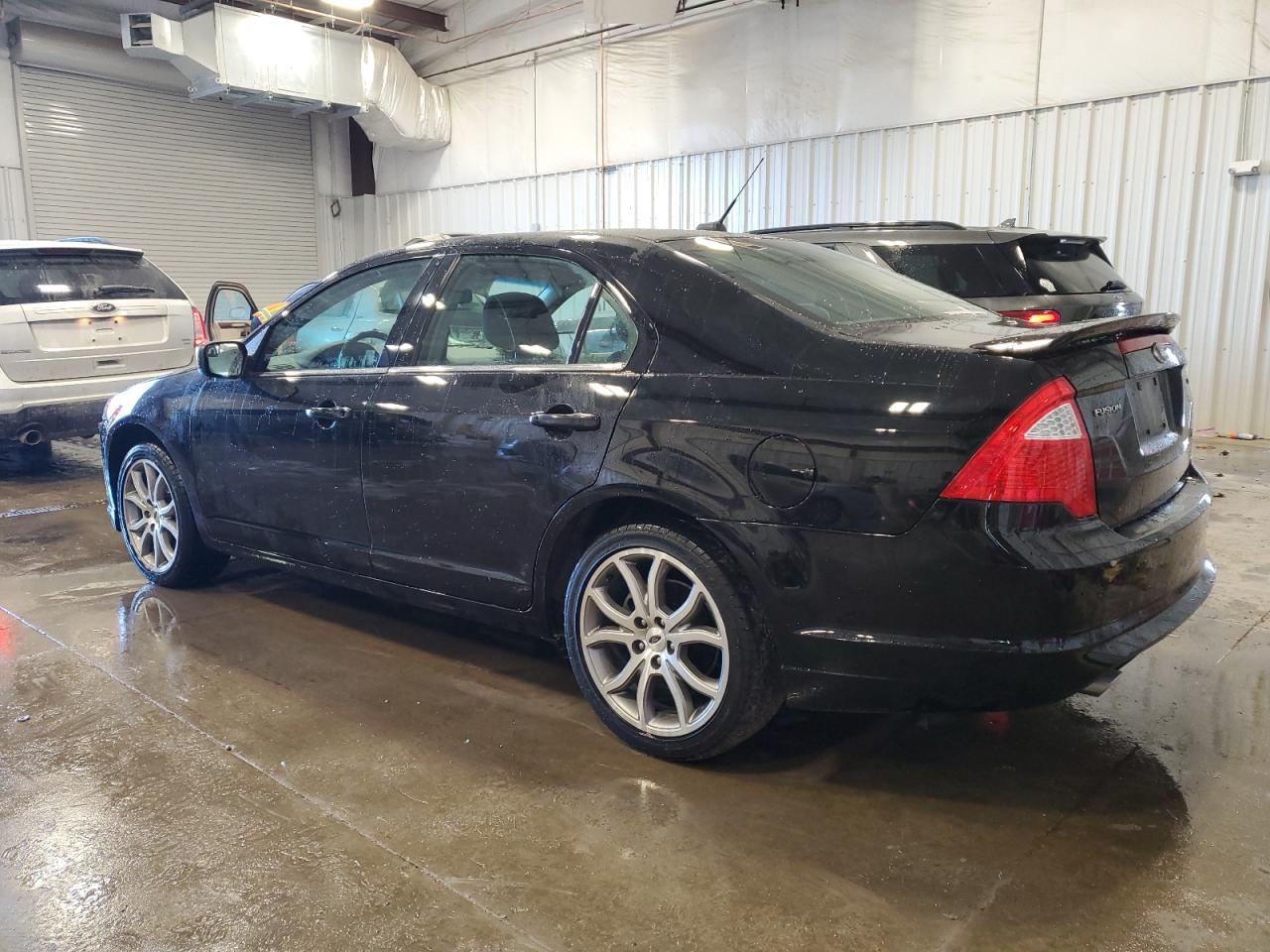 2012 Ford Fusion - Image 2