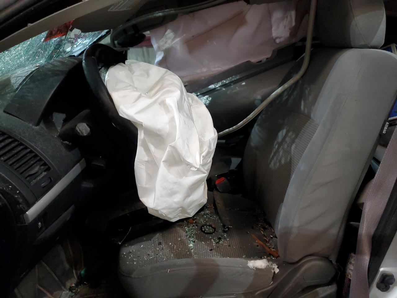 2012 Nissan Sentra - Image 7